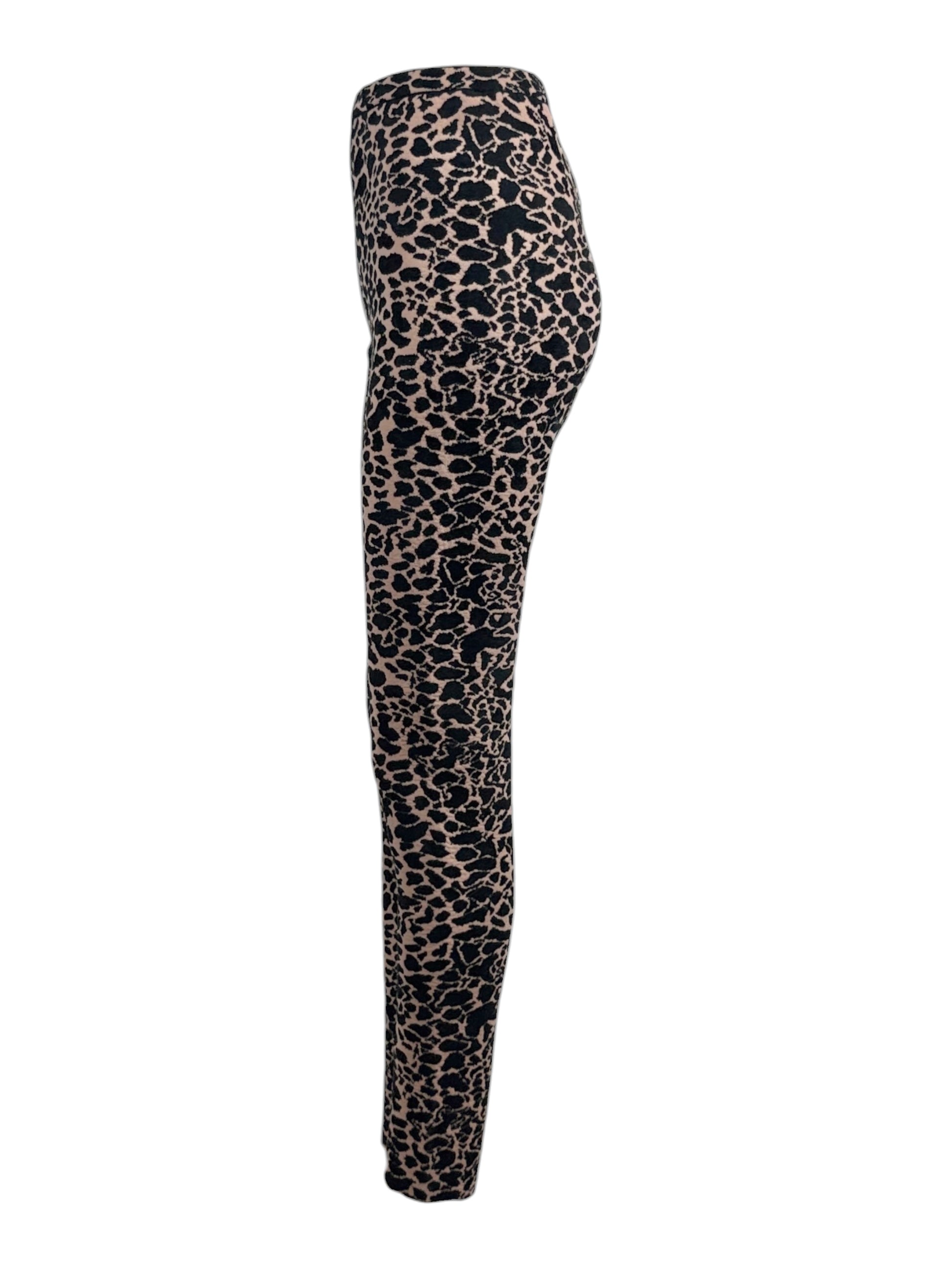 Alaia Fall 2020 Leopard knit leggings