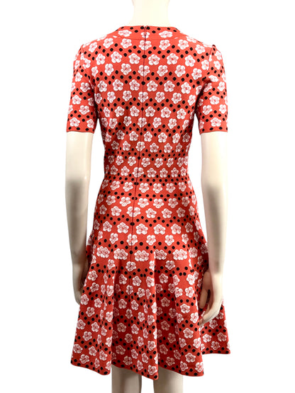 Alaia Resort 2019 orange knit skater dress