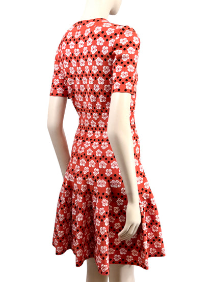 Alaia Resort 2019 orange knit skater dress