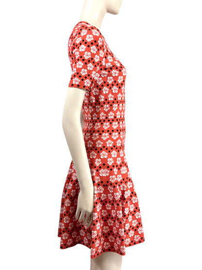 Alaia Resort 2019 orange knit skater dress