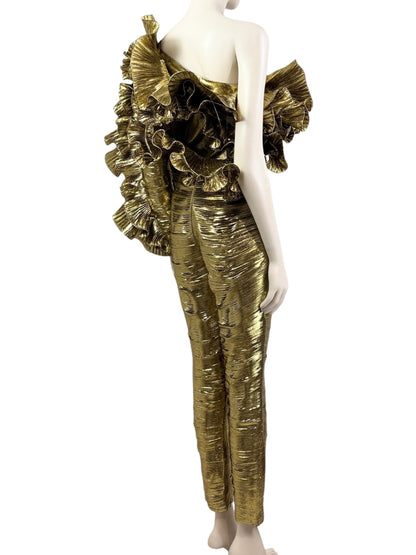 Alexandre Vauthier couture Fall 2023 Look 15 Gold lame jumpsuit
