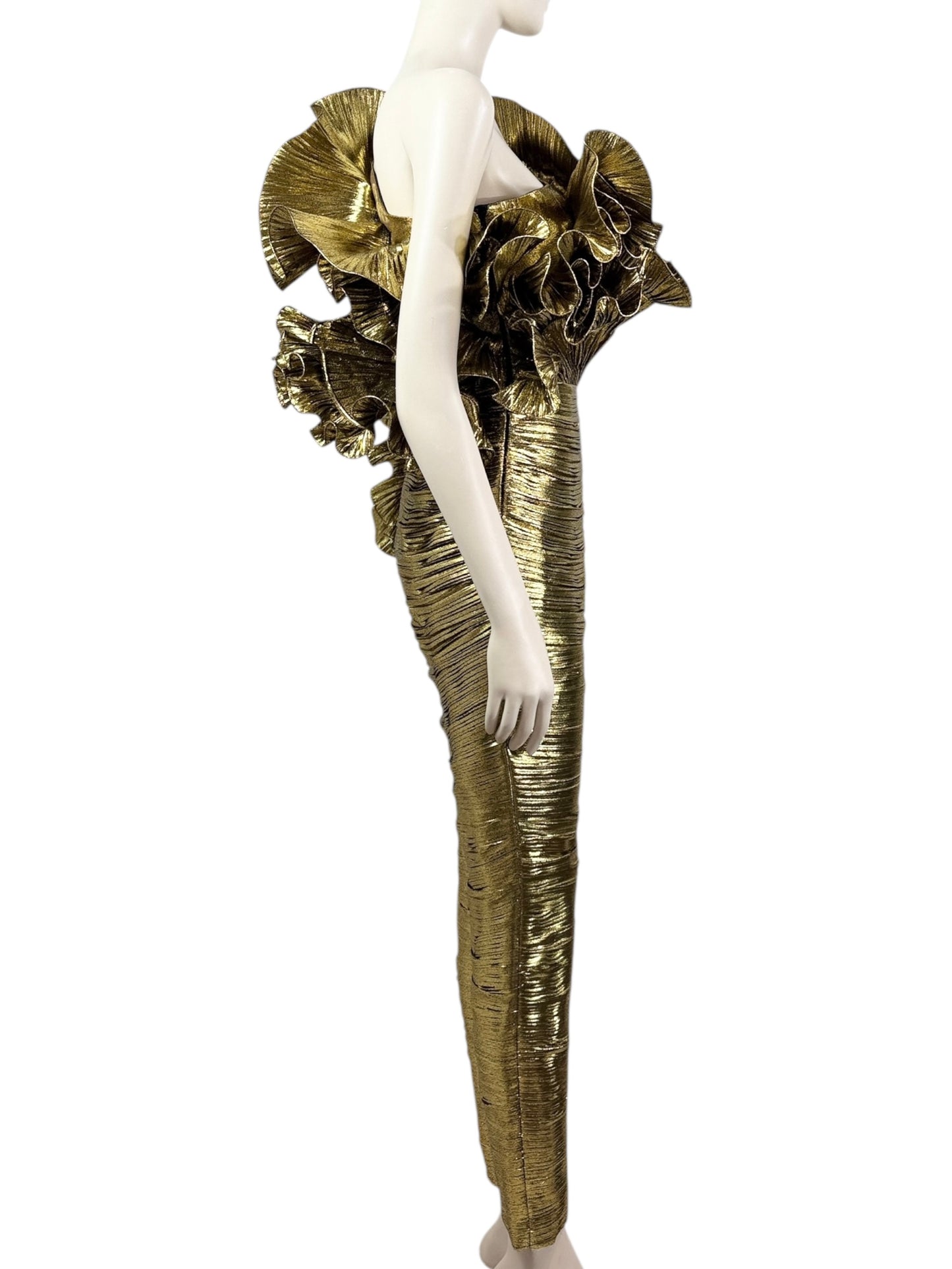 Alexandre Vauthier couture Fall 2023 Look 15 Gold lame jumpsuit