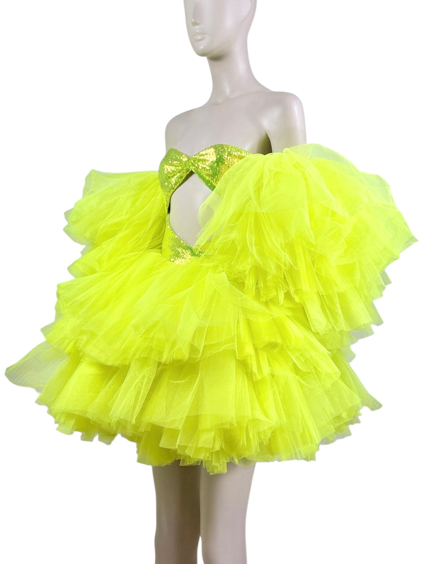 Alexandre Vauthier couture Spring 2023 Look 33 Mini yellow dress