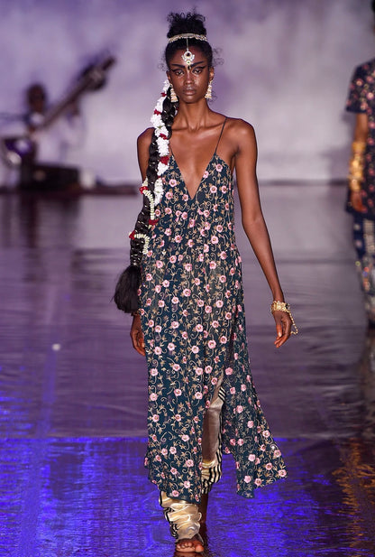 Ashish Spring 2017 Look 17 Maxi crepe silk embroidered Dress