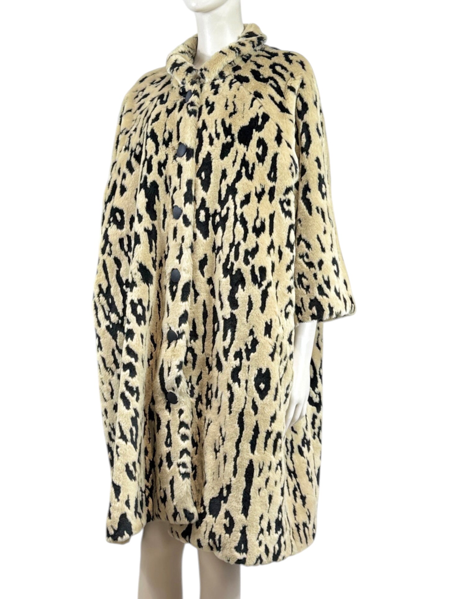 Balenciaga Demna Gvasalia Fall 2017 faux fur leopard coat
