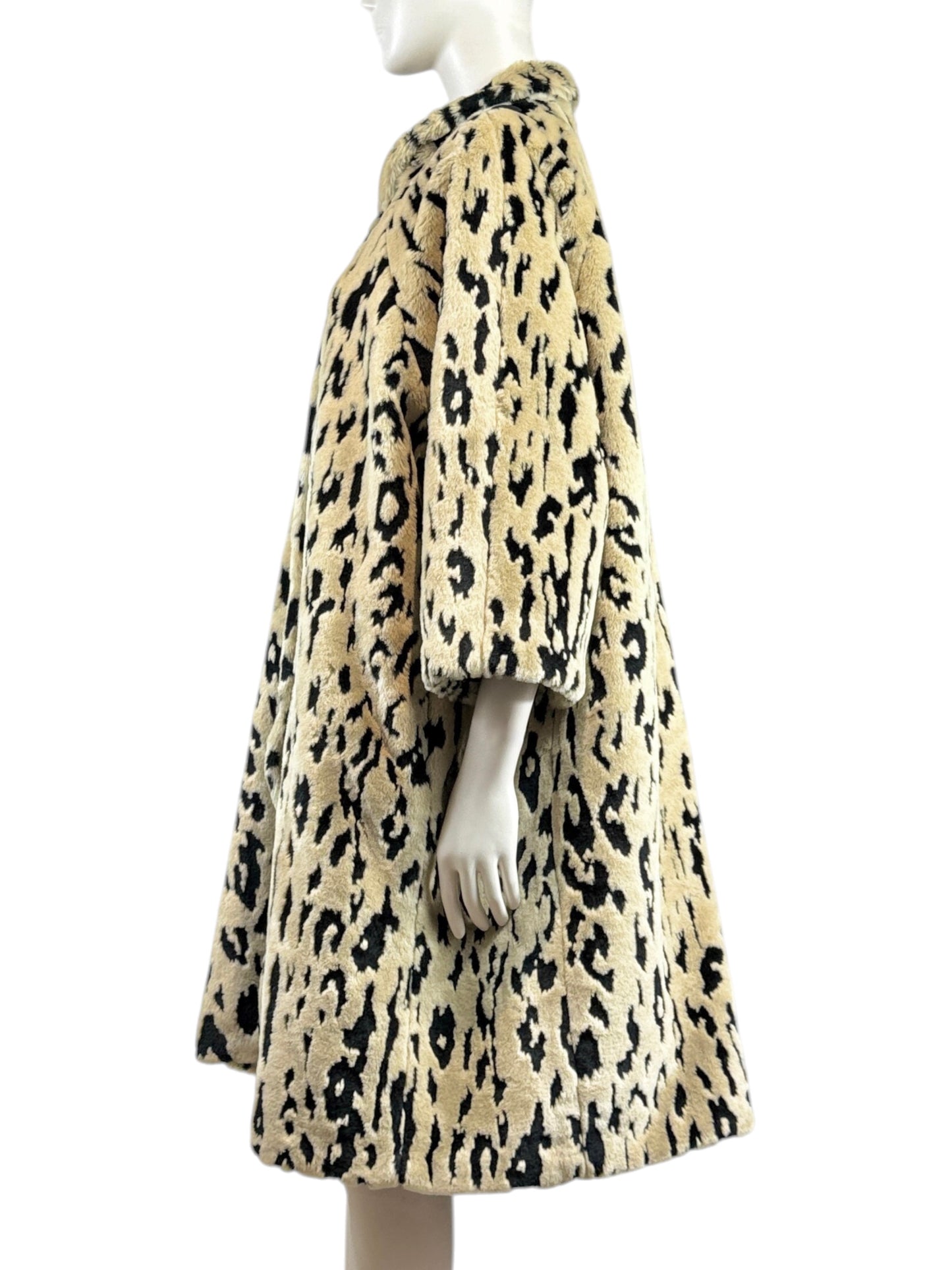 Balenciaga Demna Gvasalia Fall 2017 faux fur leopard coat