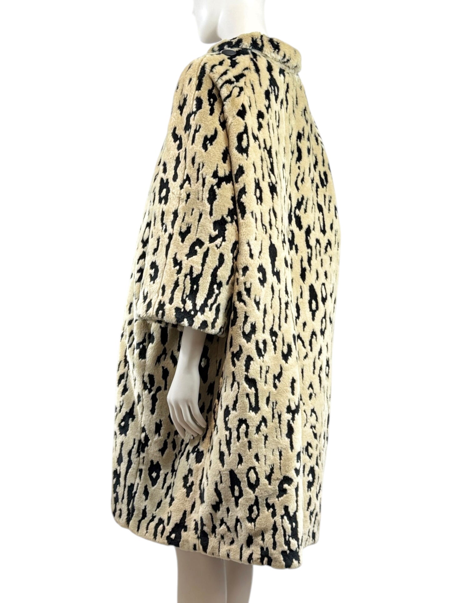 Balenciaga Demna Gvasalia Fall 2017 faux fur leopard coat