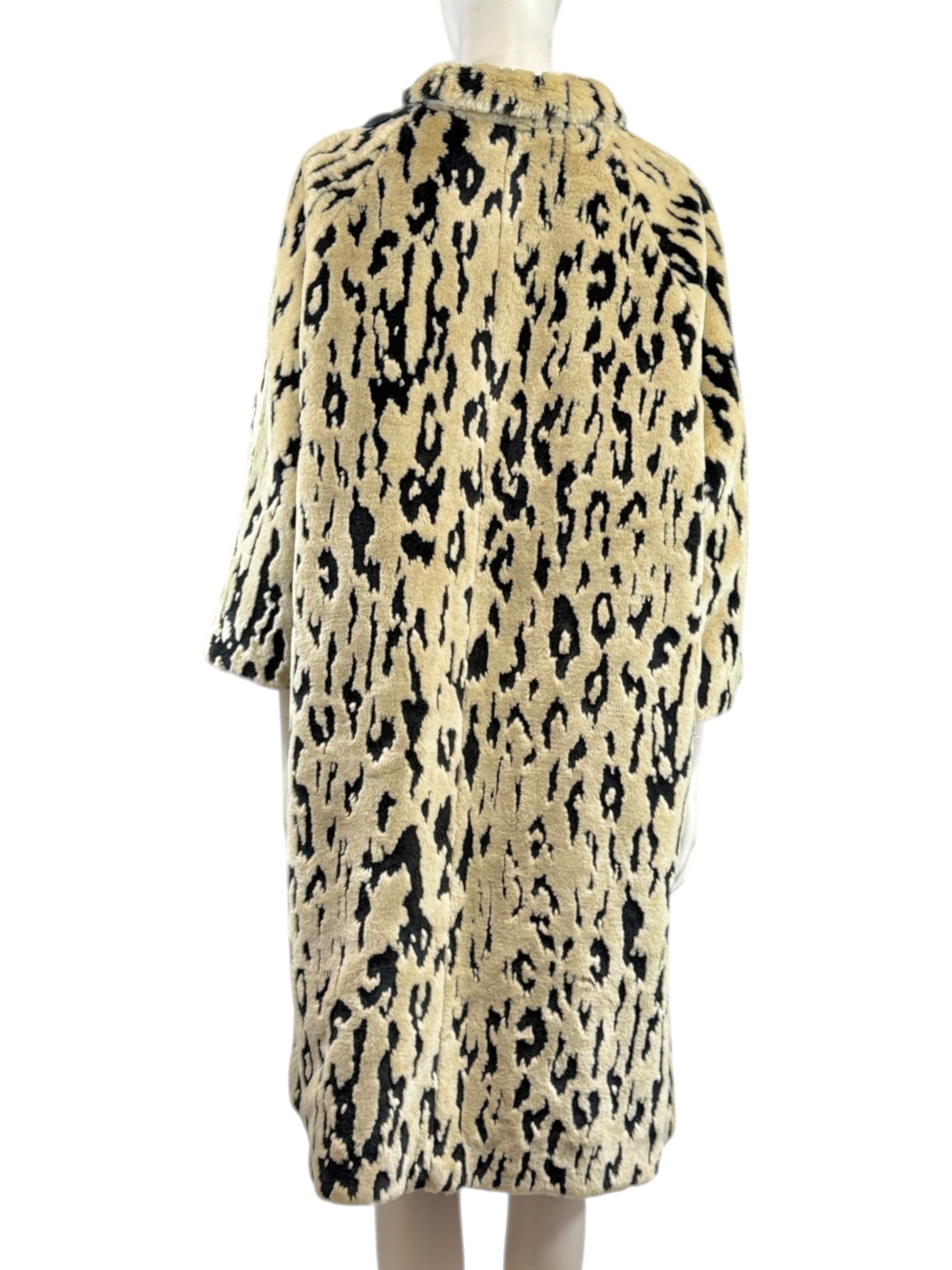 Balenciaga Demna Gvasalia Fall 2017 faux fur leopard coat
