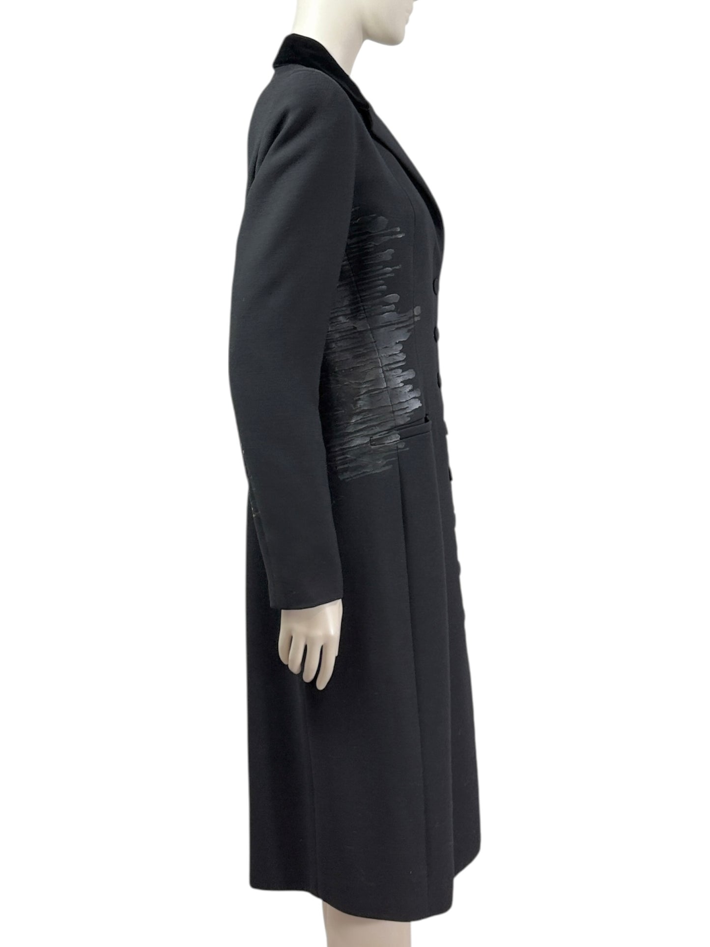 Bottega Veneta Tomas Maier Fall 2012 Look 1 Black wool coat