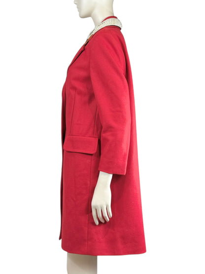 Boutique Moschino Jeremy Scott Fall 2020 Red wool coat swan collar