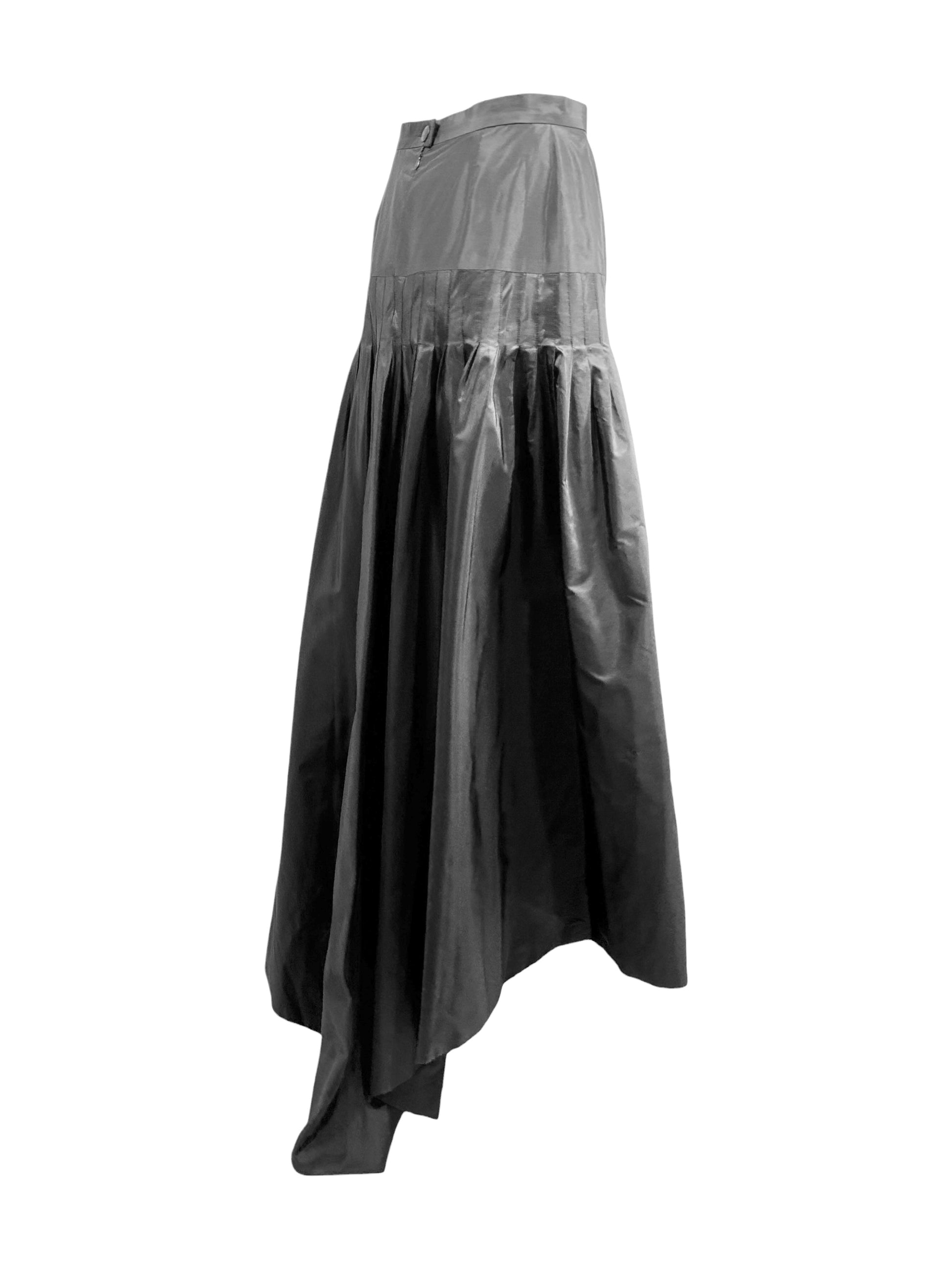 Chanel Karl Lagerfeld Fall 1998 Black silk train taffeta skirt