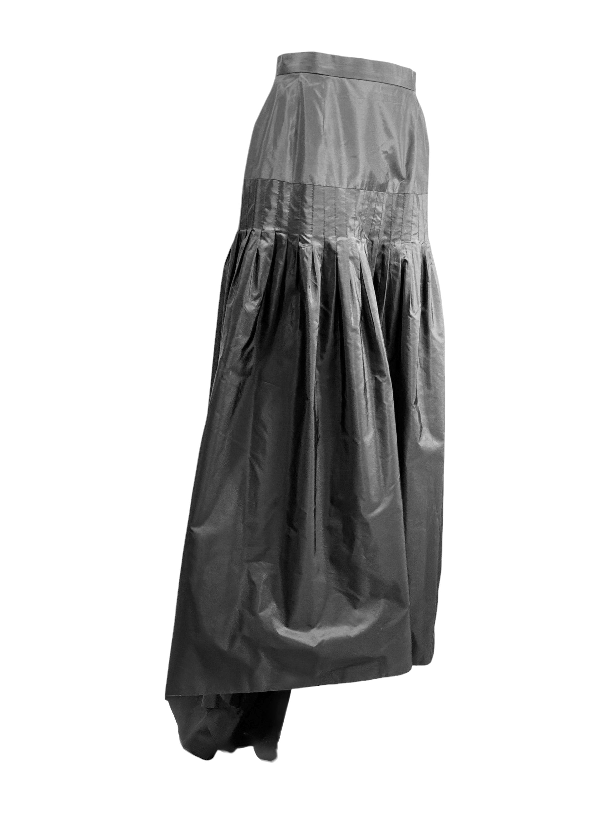 Chanel Karl Lagerfeld Fall 1998 Black silk train taffeta skirt