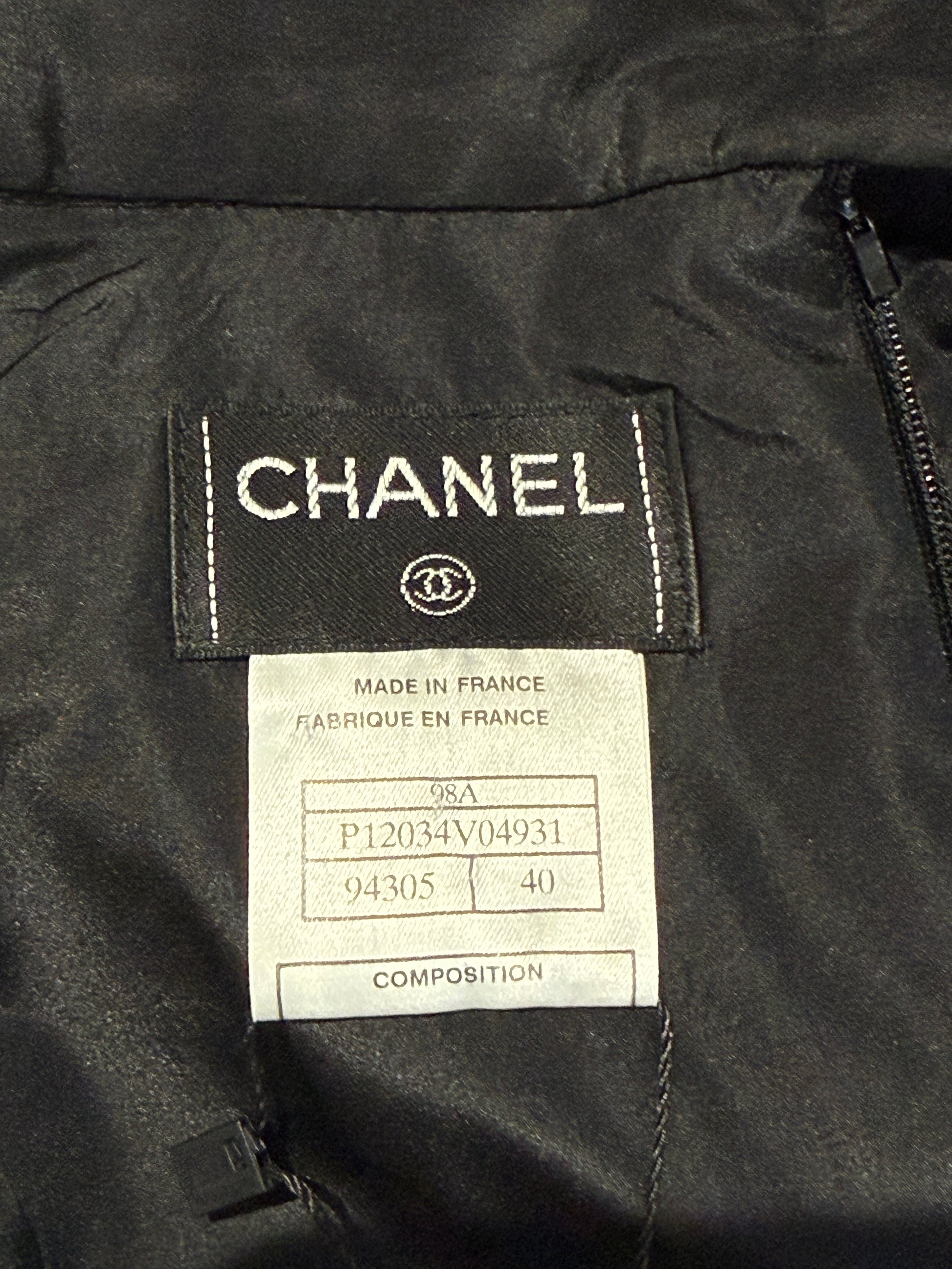 Chanel Karl Lagerfeld Fall 1998 Black silk train taffeta skirt