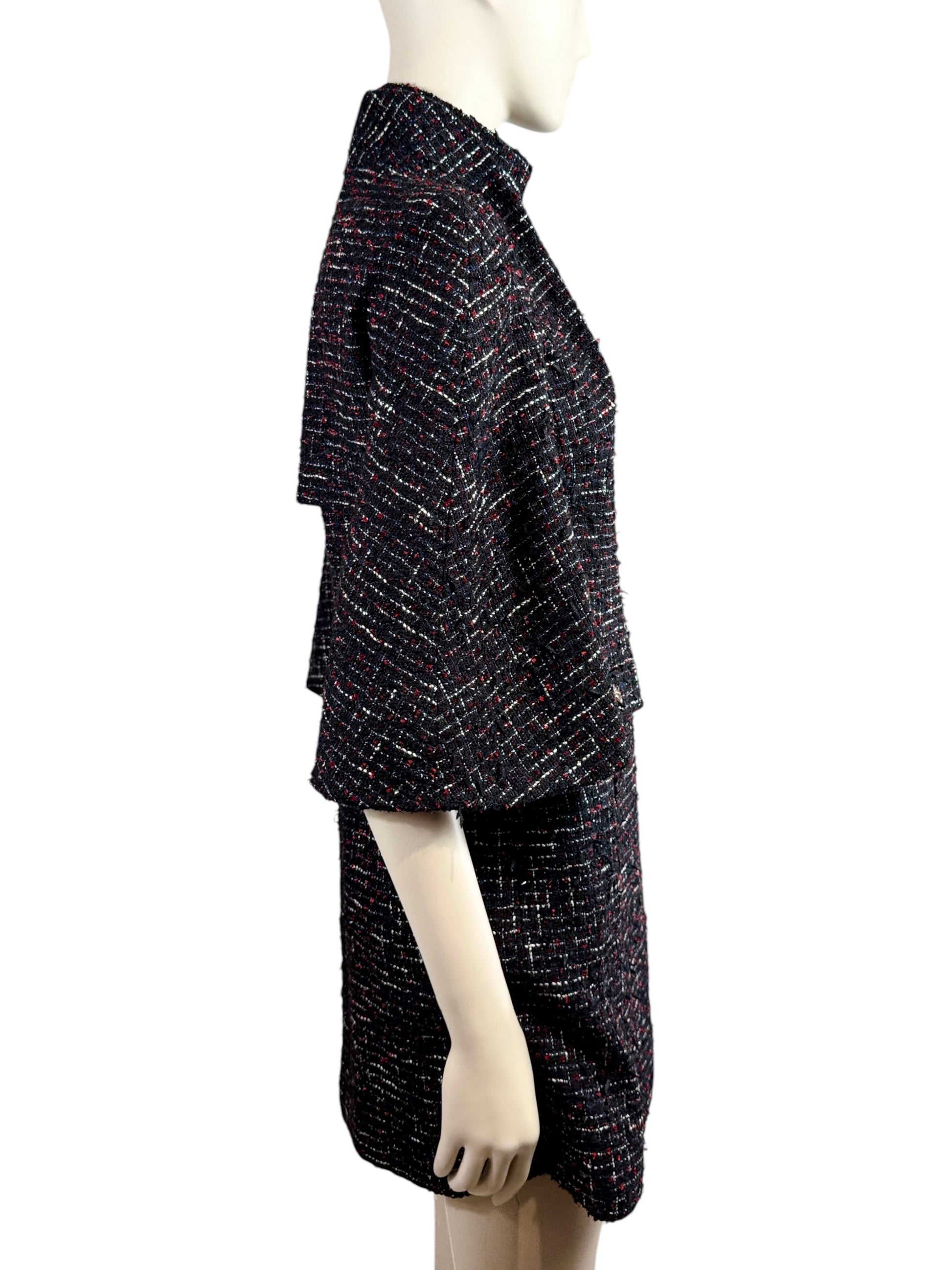 Chanel Karl Lagerfeld Resort 2015 Dubai Look 14 Gripoix Tweed coat 