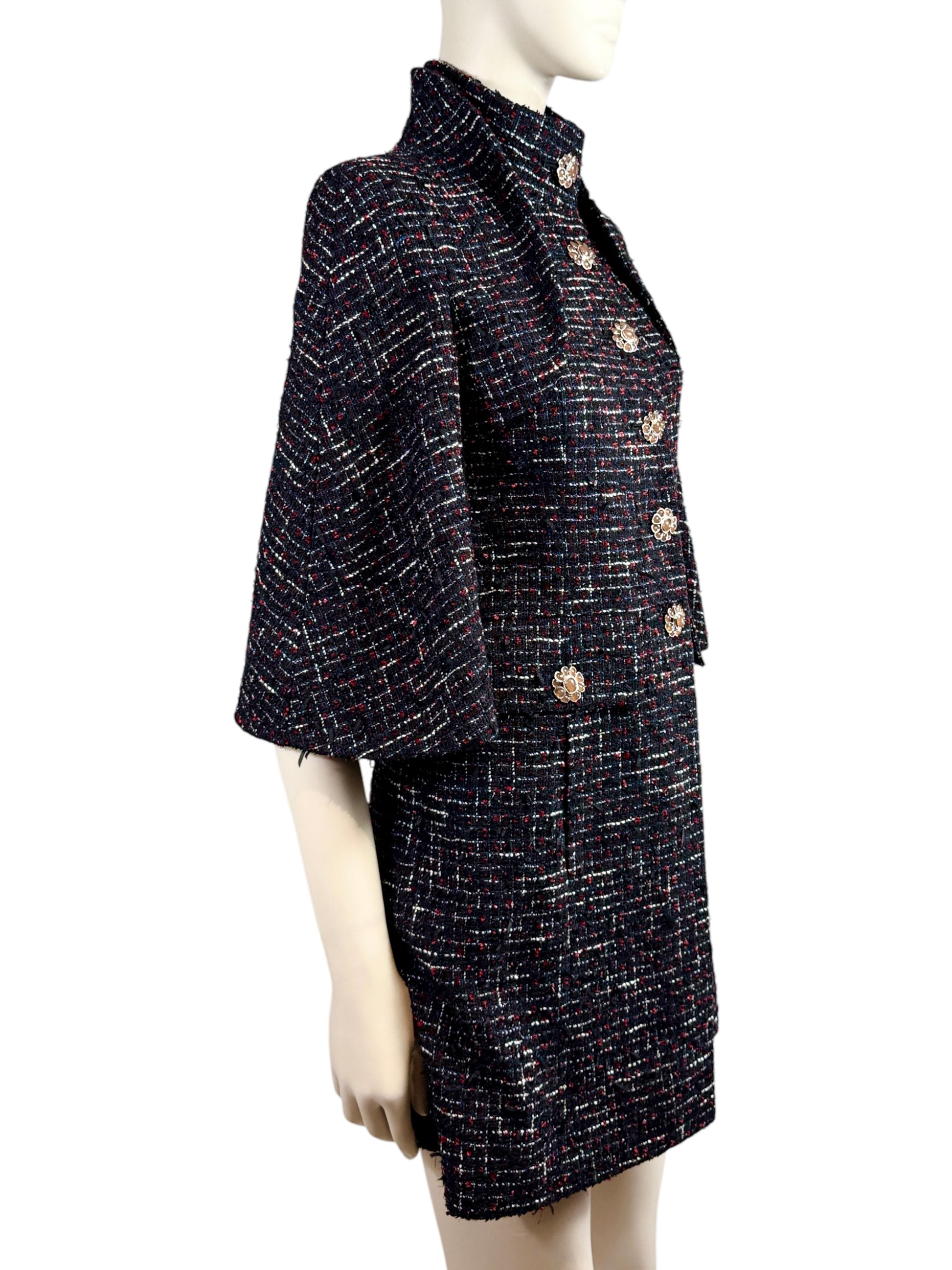 Chanel Karl Lagerfeld Resort 2015 Dubai Look 14 Gripoix Tweed coat 
