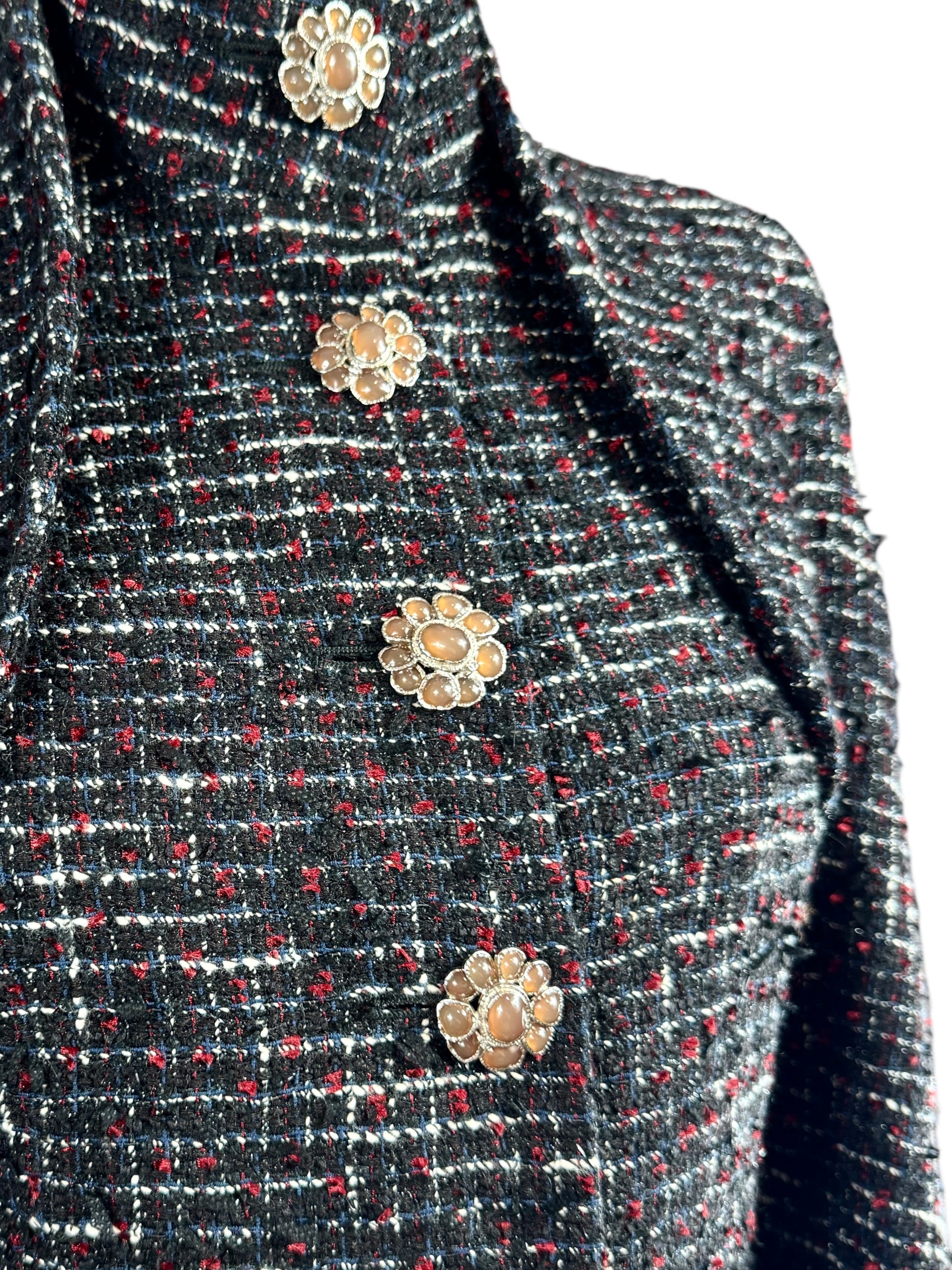 Chanel Karl Lagerfeld Resort 2015 Dubai Look 14 Gripoix Tweed coat 