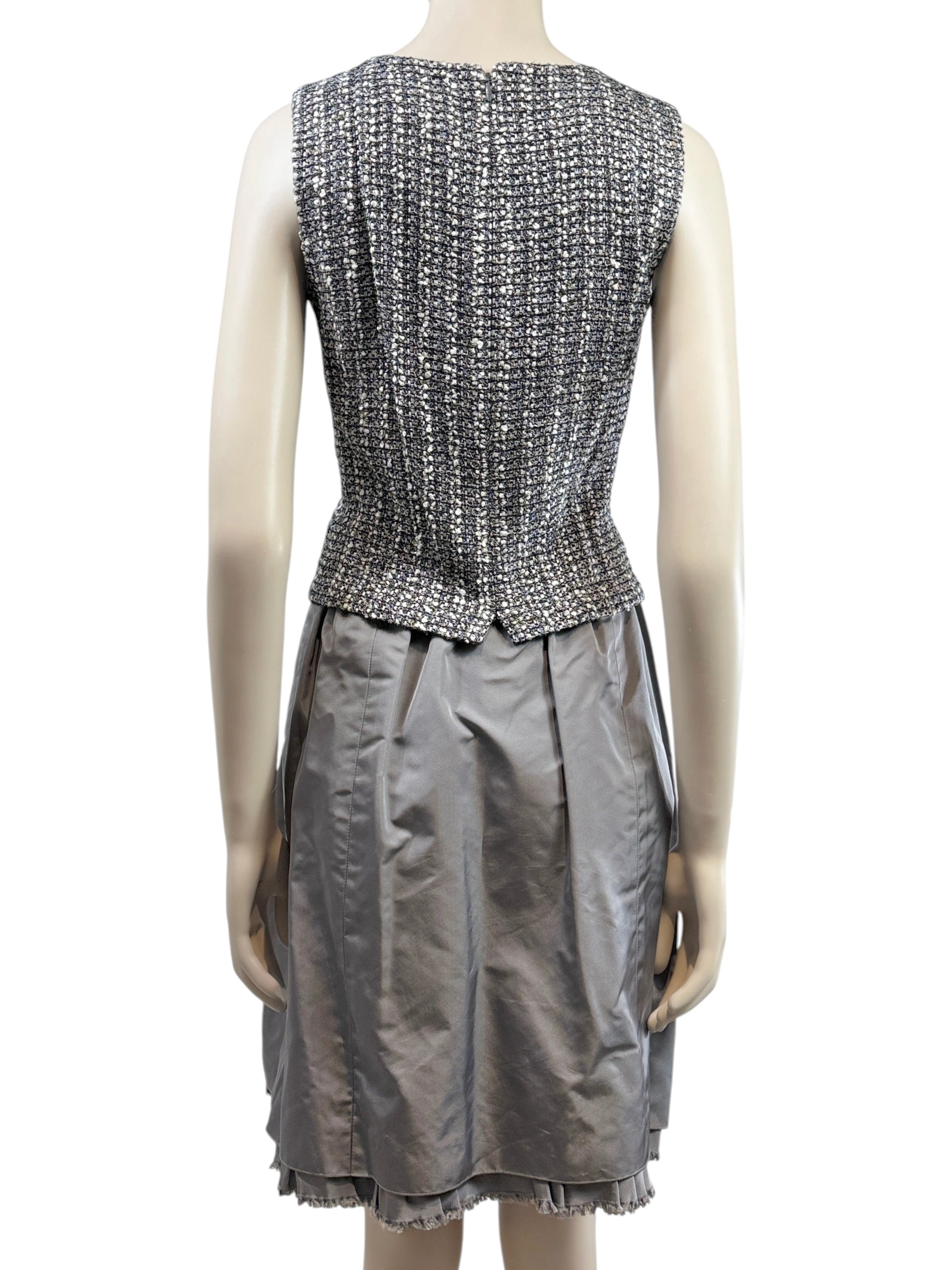 Chanel Karl Lagerfeld Spring 2006 Grey tweed suit