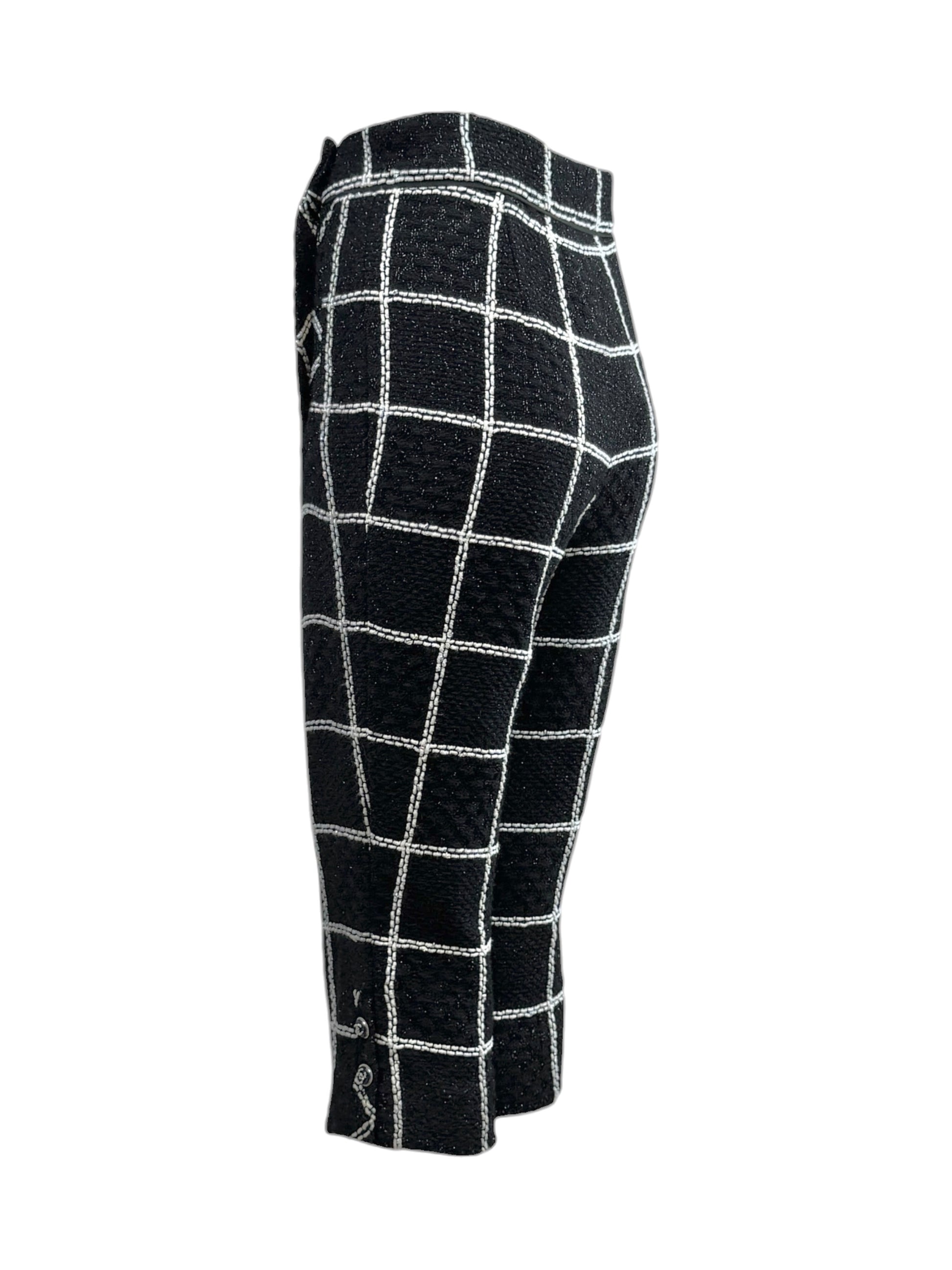 Chanel Virginie Viard Spring 2020 Look 13 Short tweed cropped trousers