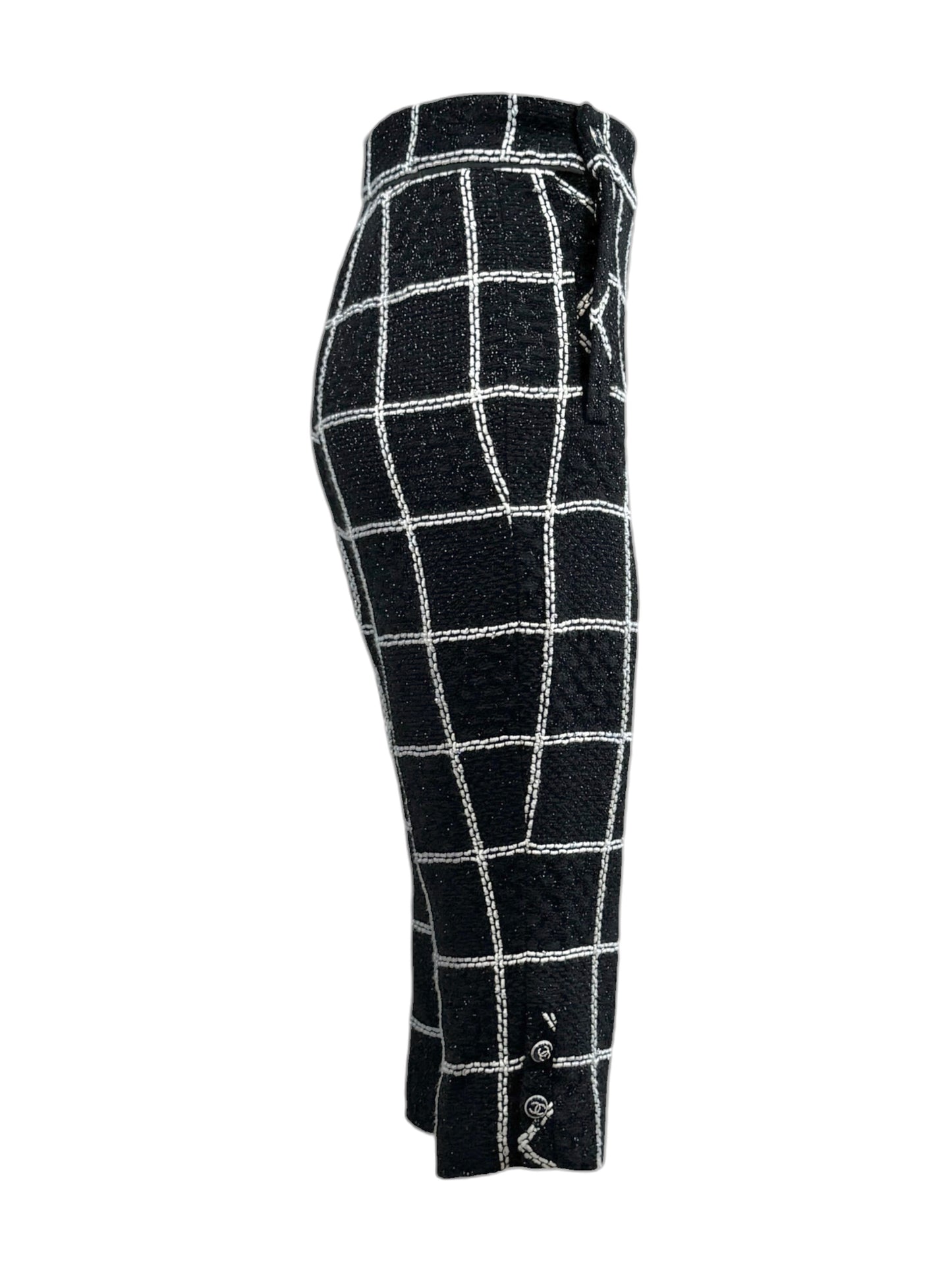 Chanel Virginie Viard Spring 2020 Look 13 Short tweed cropped trousers