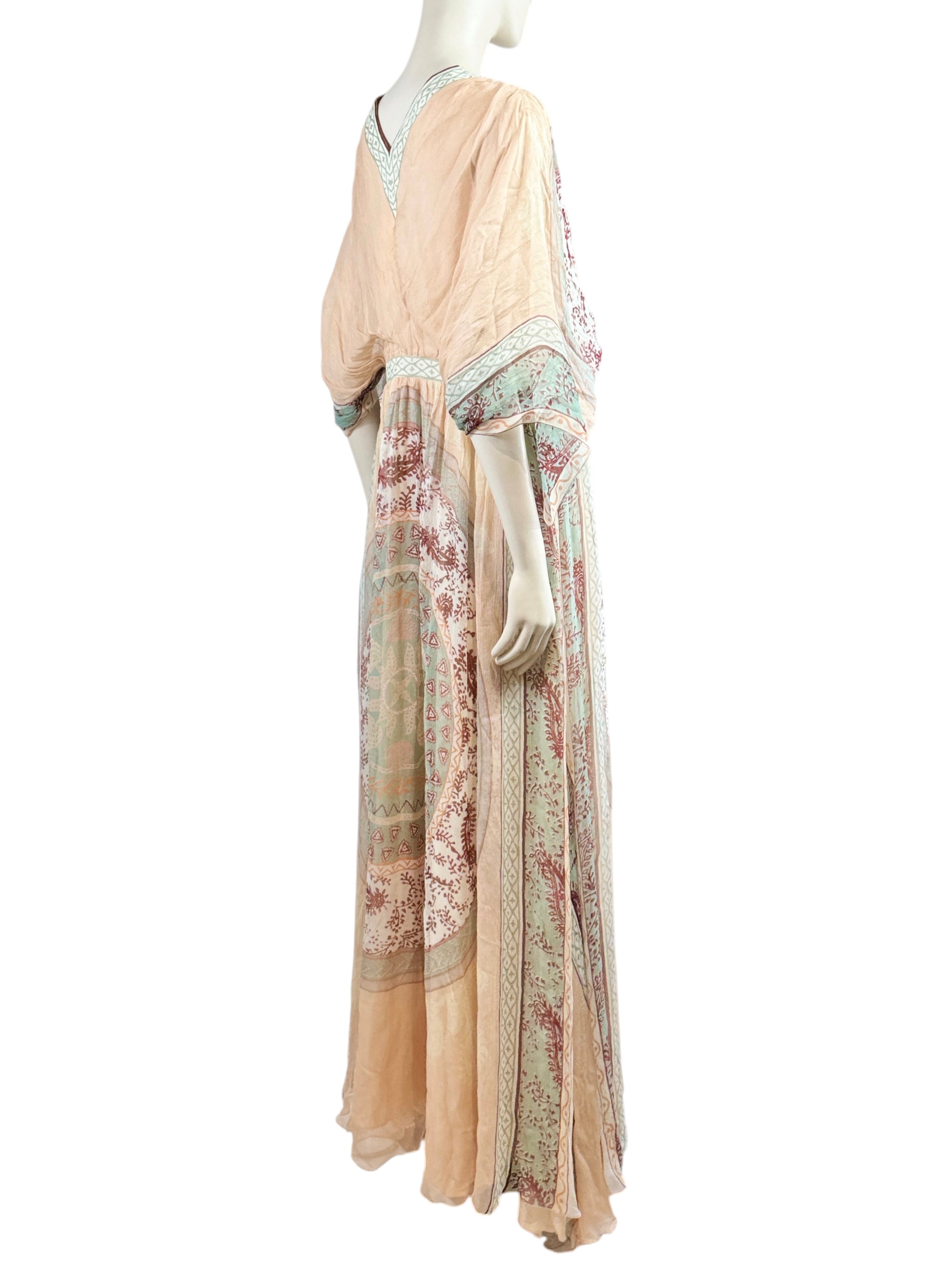 Chloé Natacha Ramsay Levy Resort 2018 Look 20 Maxi crepe silk printed dress