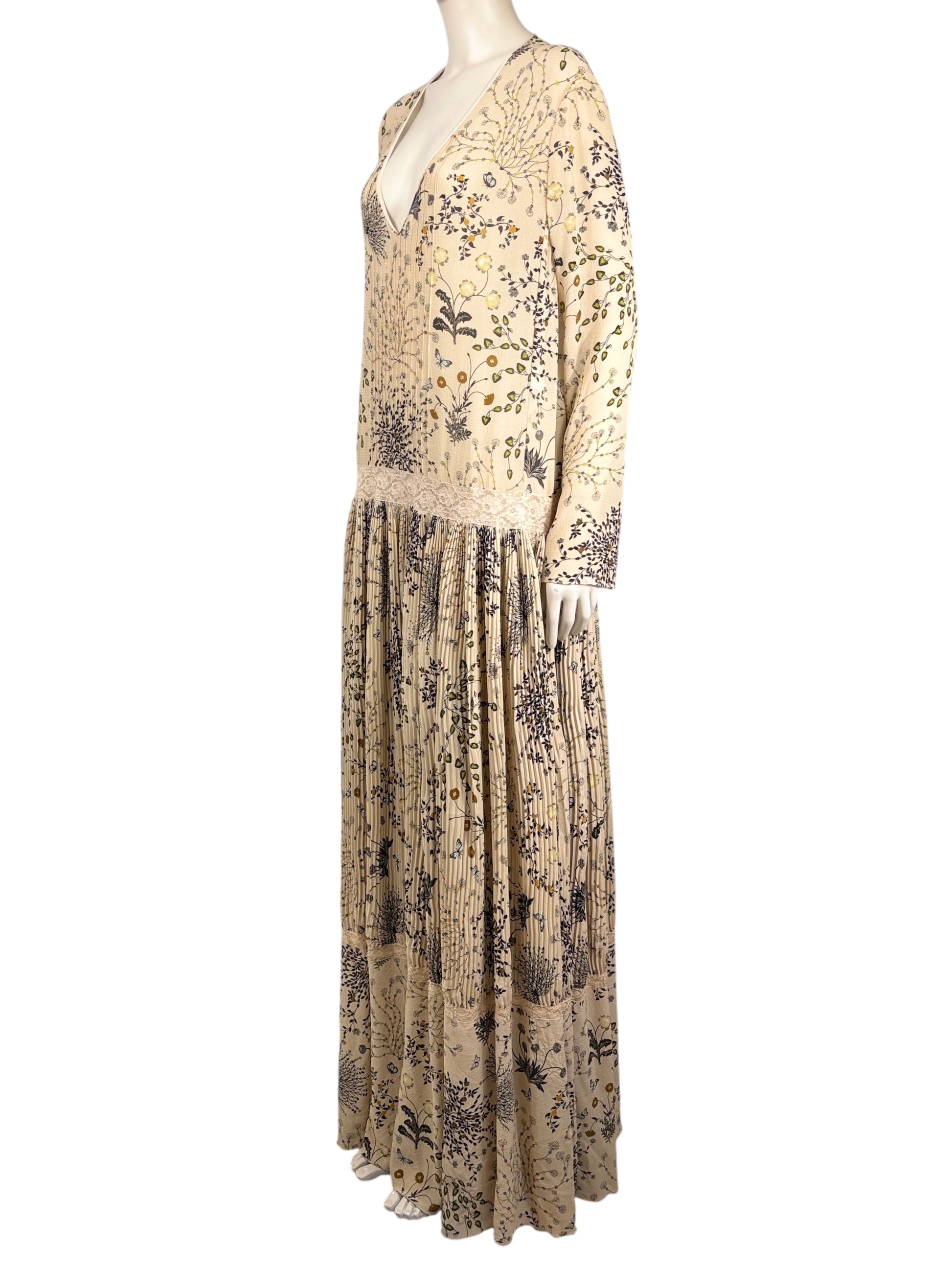 Chloe Clare Waight Keller Fall 2015 Look 30 Maxi crepe floral printed dress