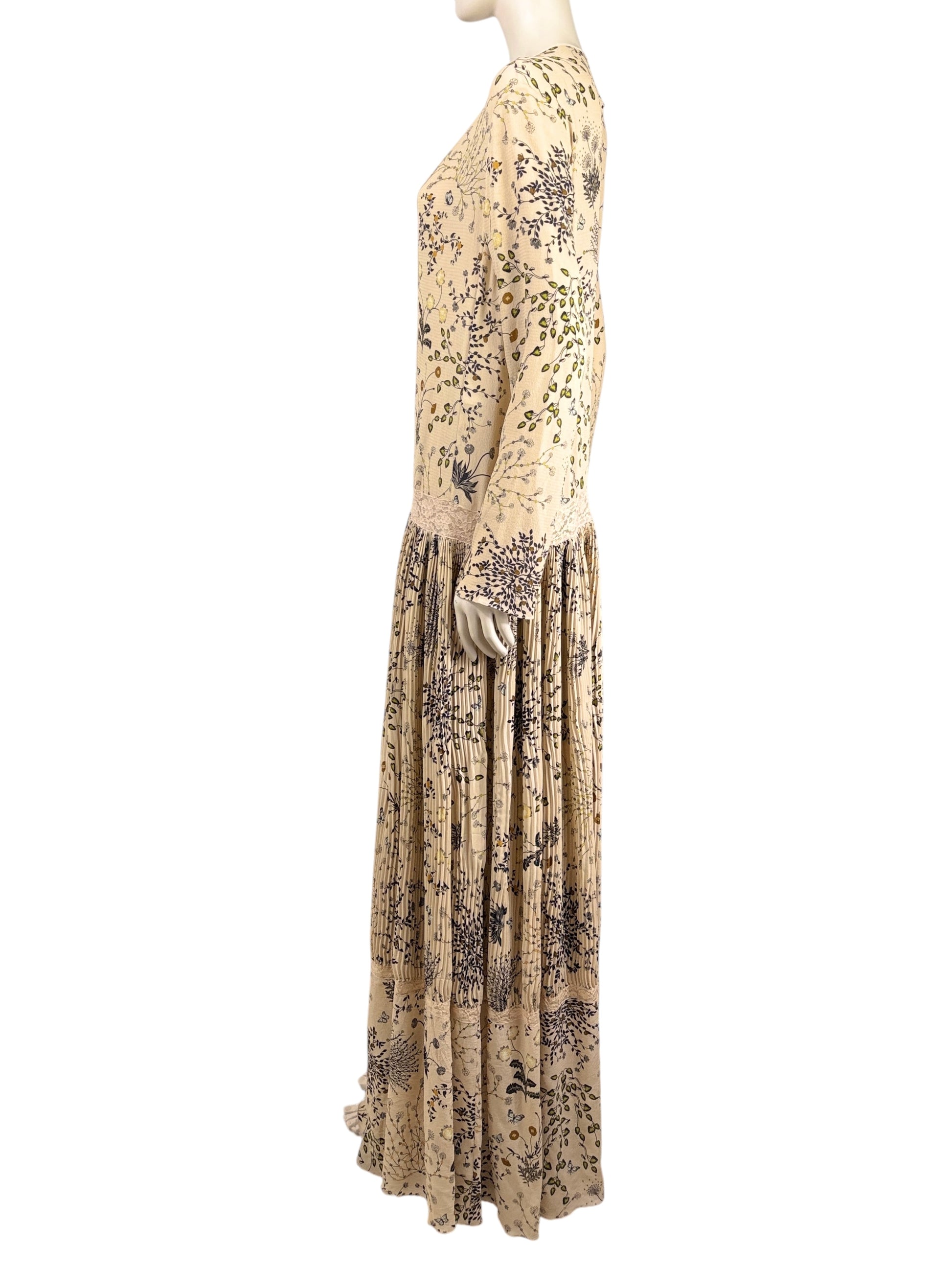 Chloe Clare Waight Keller Fall 2015 Look 30 Maxi crepe floral printed dress