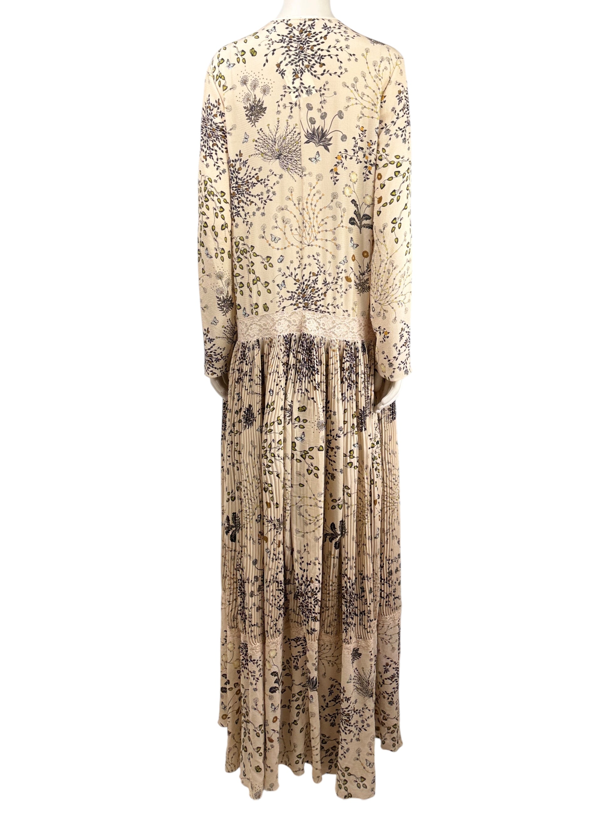 Chloe Clare Waight Keller Fall 2015 Look 30 Maxi crepe floral printed dress