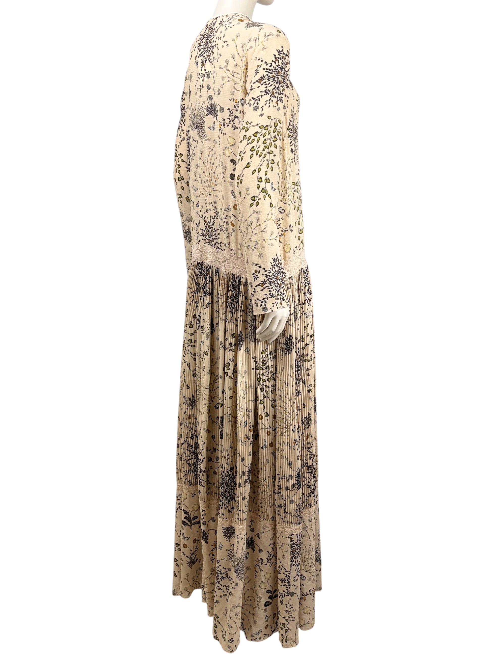Chloe Clare Waight Keller Fall 2015 Look 30 Maxi crepe floral printed dress