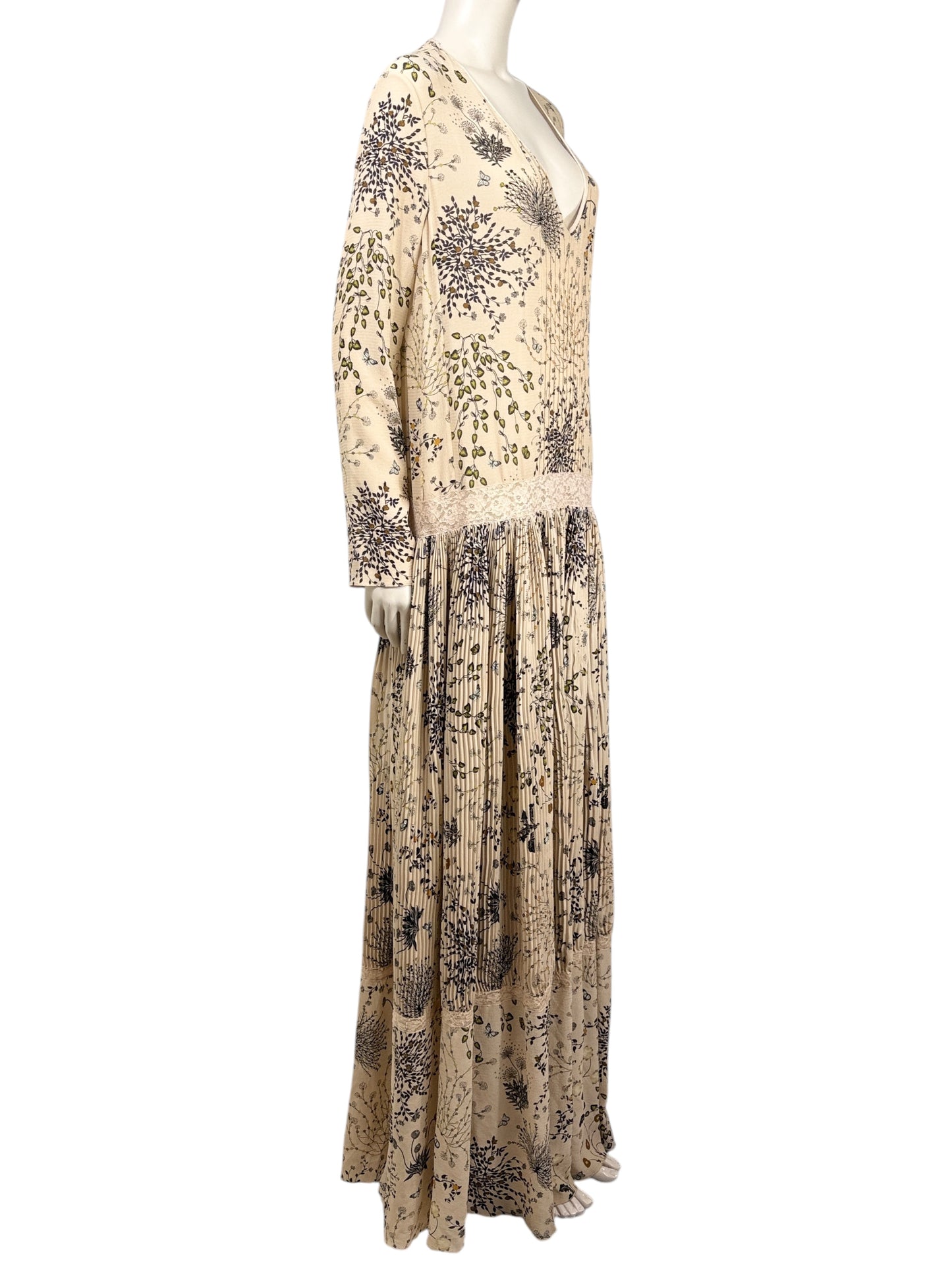 Chloe Clare Waight Keller Fall 2015 Look 30 Maxi crepe floral printed dress