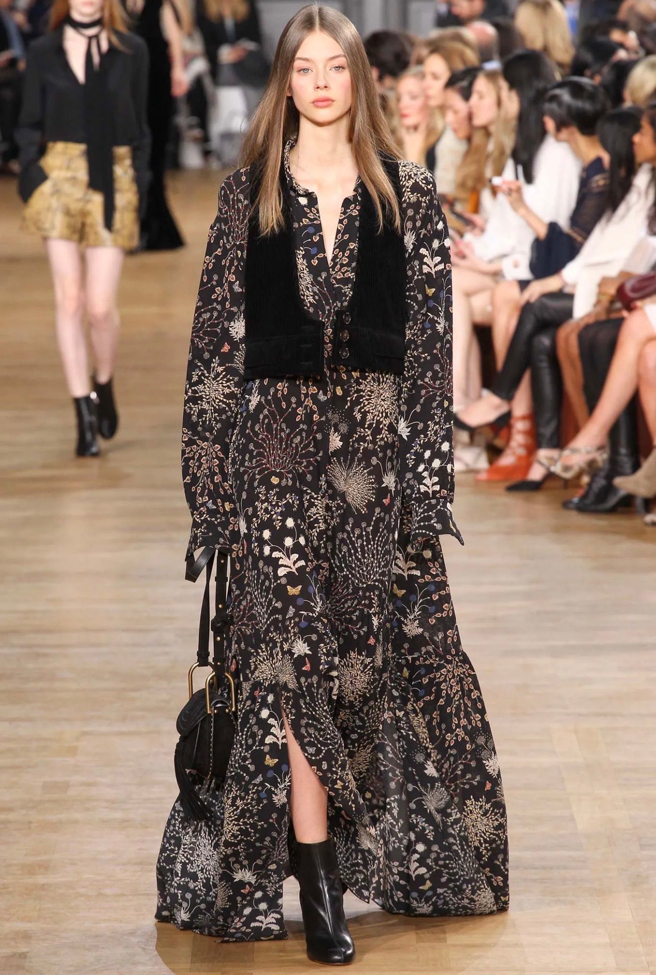 Chloe Clare Waight Keller Fall 2015 Look 32 Maxi crepe floral dress