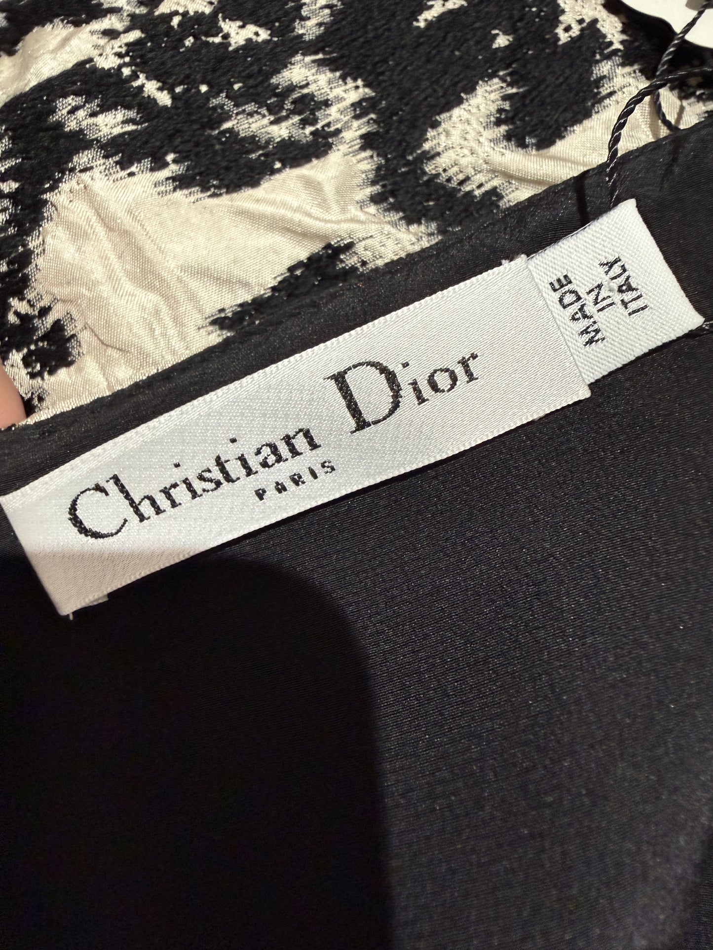 Christian Dior Bill Gayten - Autumn/Winter 2012-2013  - Sleeveless dress in white and black wool and silk