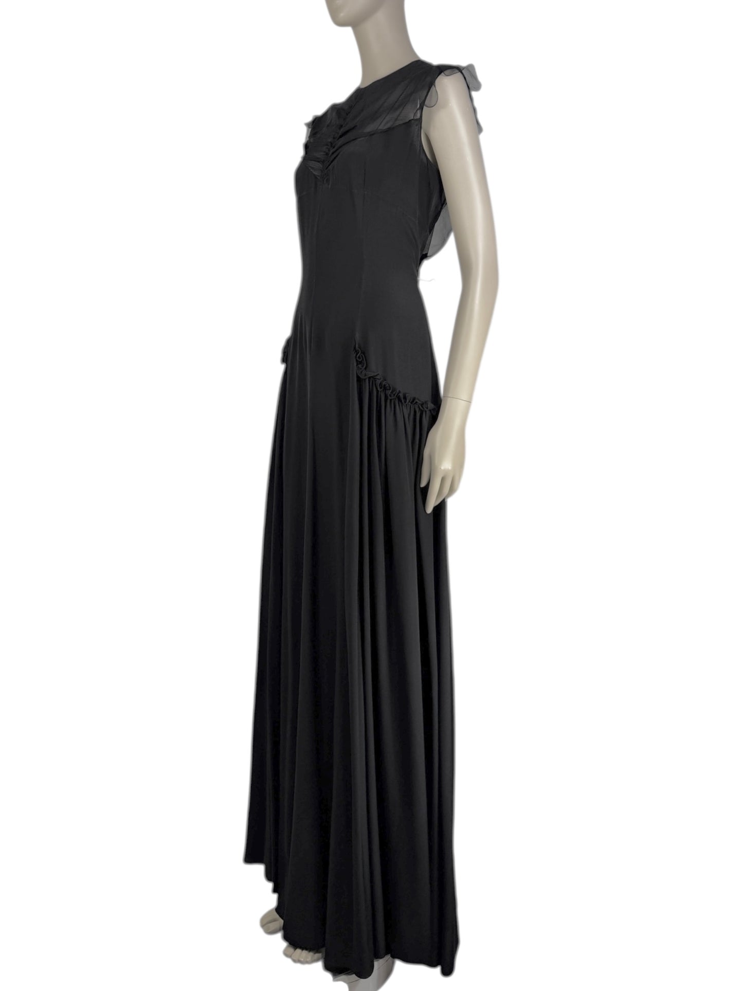 Christian Dior  Lucie Meier & Serge Ruffieux - Resort 2017 Collection - Look 35 - Long black silk chiffon dress 1