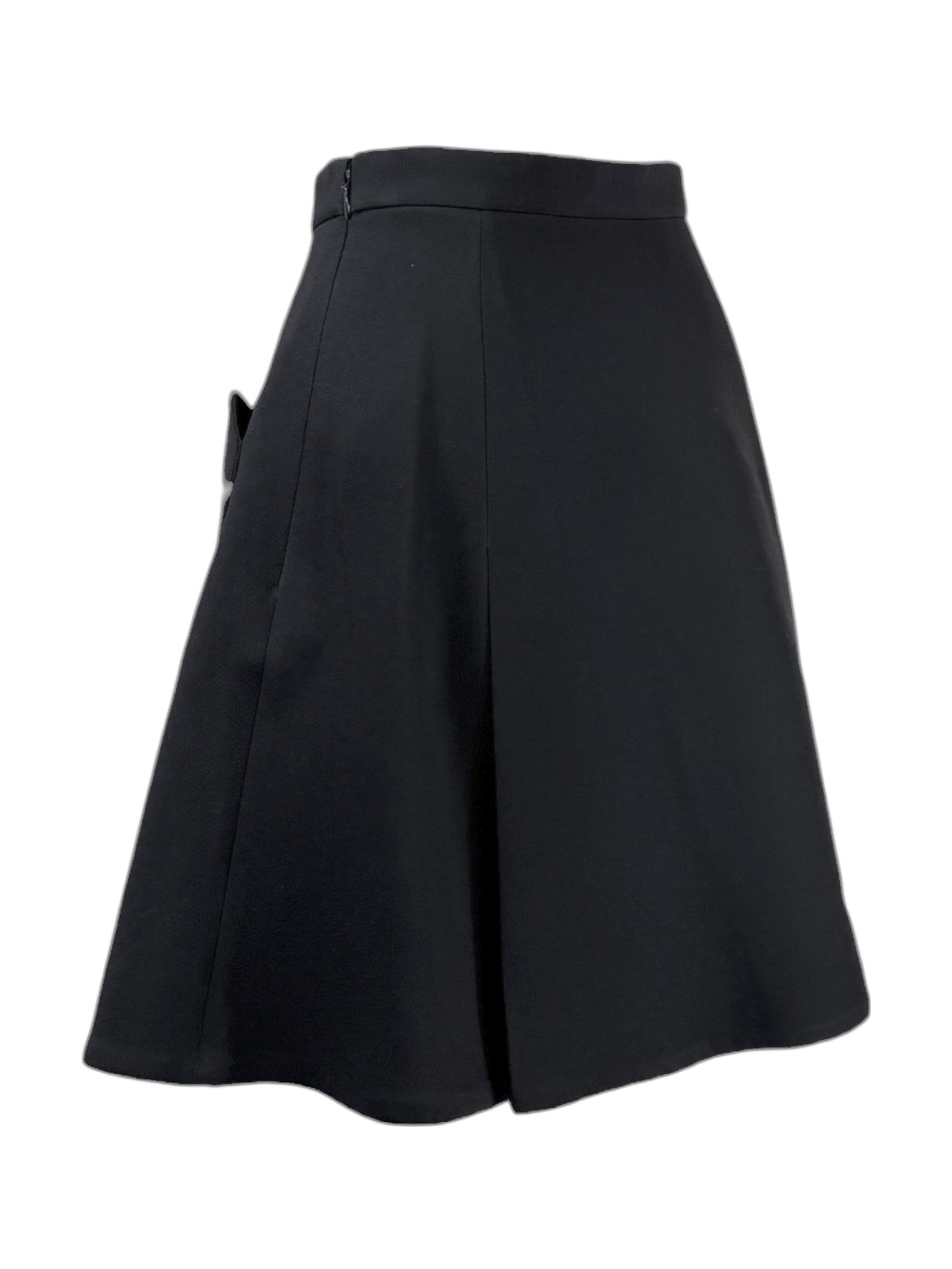 Christian Dior Maria Grazia Chiuri - Capsule Collection “Dioramour” Autumn/Winter 2021-2022 - Black wool and silk mini skirt embellished with hearts 2