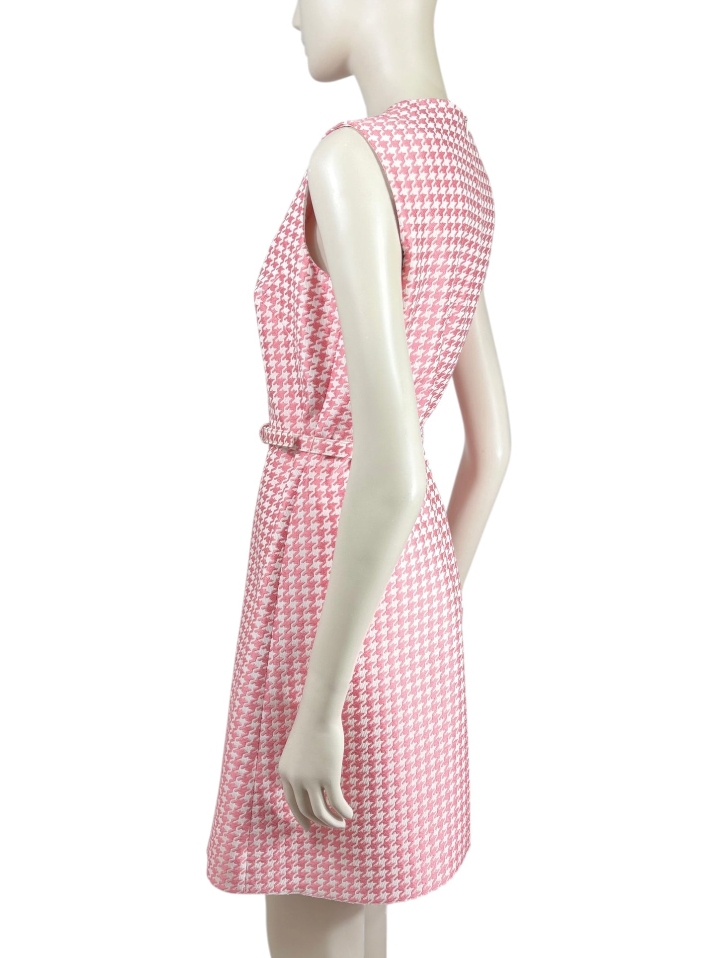 Christian Dior Maria Grazia Chiuri 2022 white pink houndstooth dress