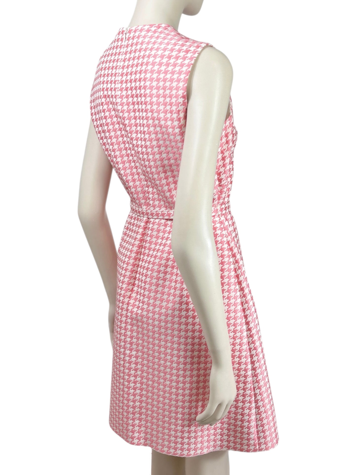Christian Dior Maria Grazia Chiuri 2022 white pink houndstooth dress