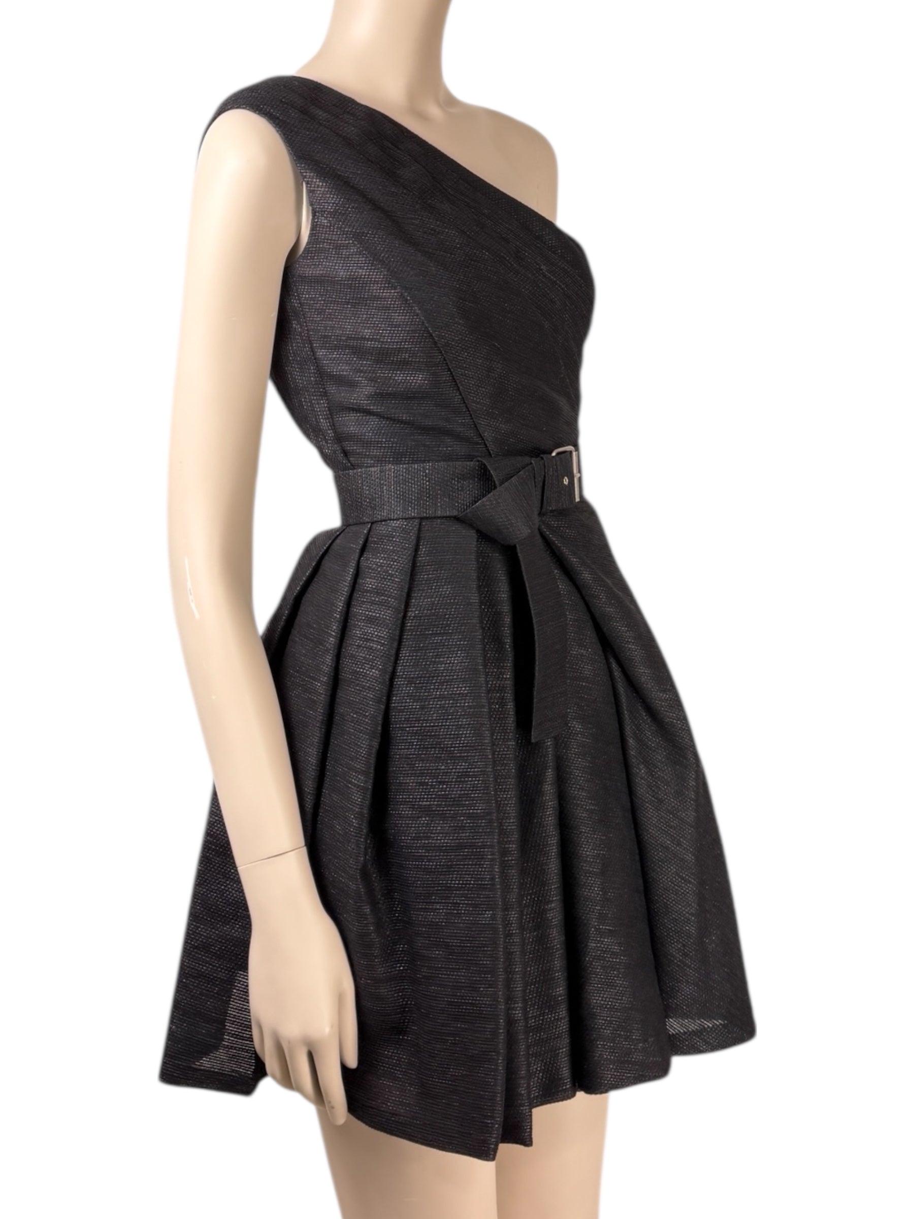 Christian Dior Maria Grazia Chiuri  Autumn/Winter 2019-2020 Haute Couture   Look 26  Black asymmetrical mini dress 5