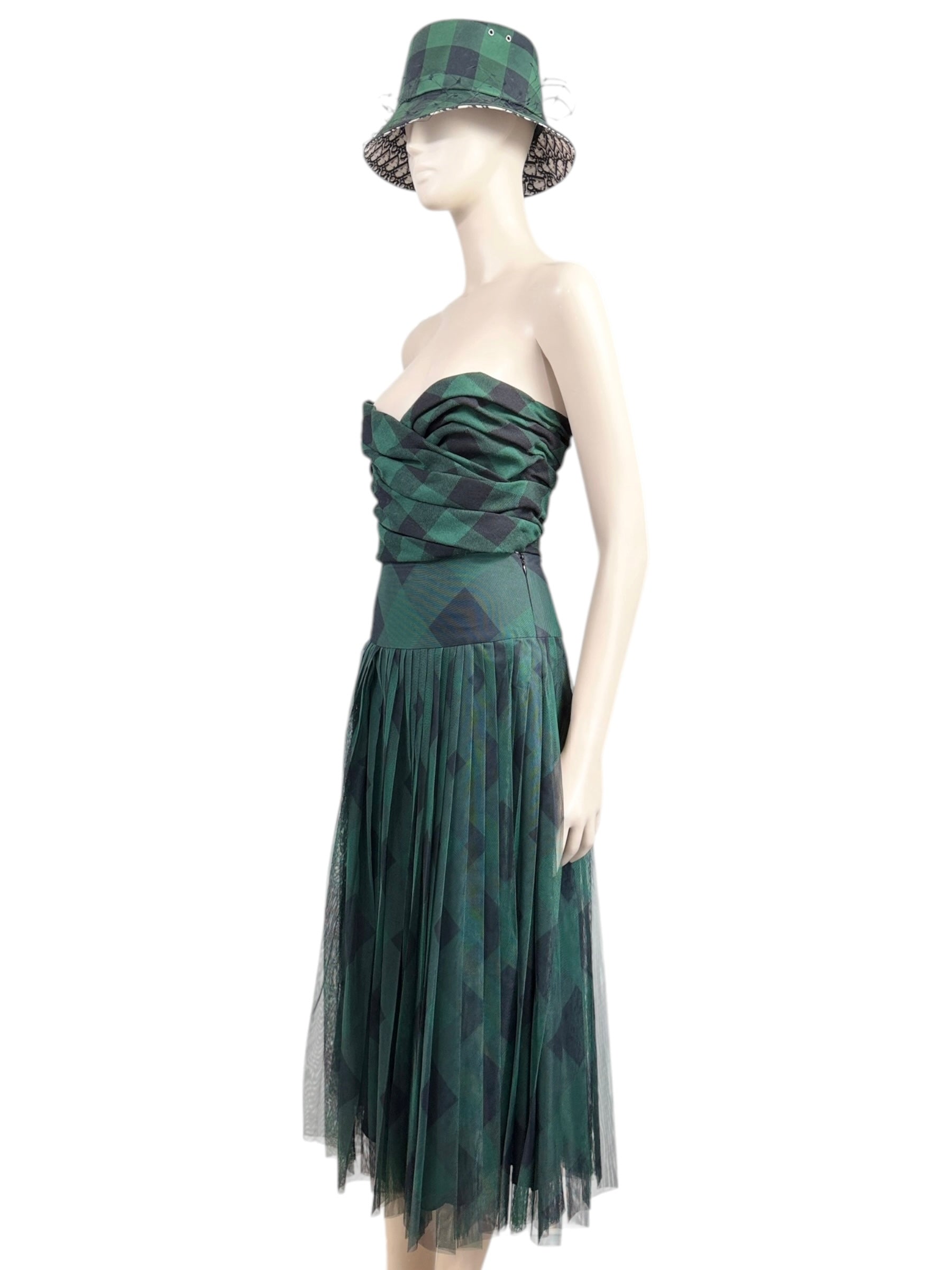 Christian Dior Maria Grazia Chiuri Fall 2019 check set green black