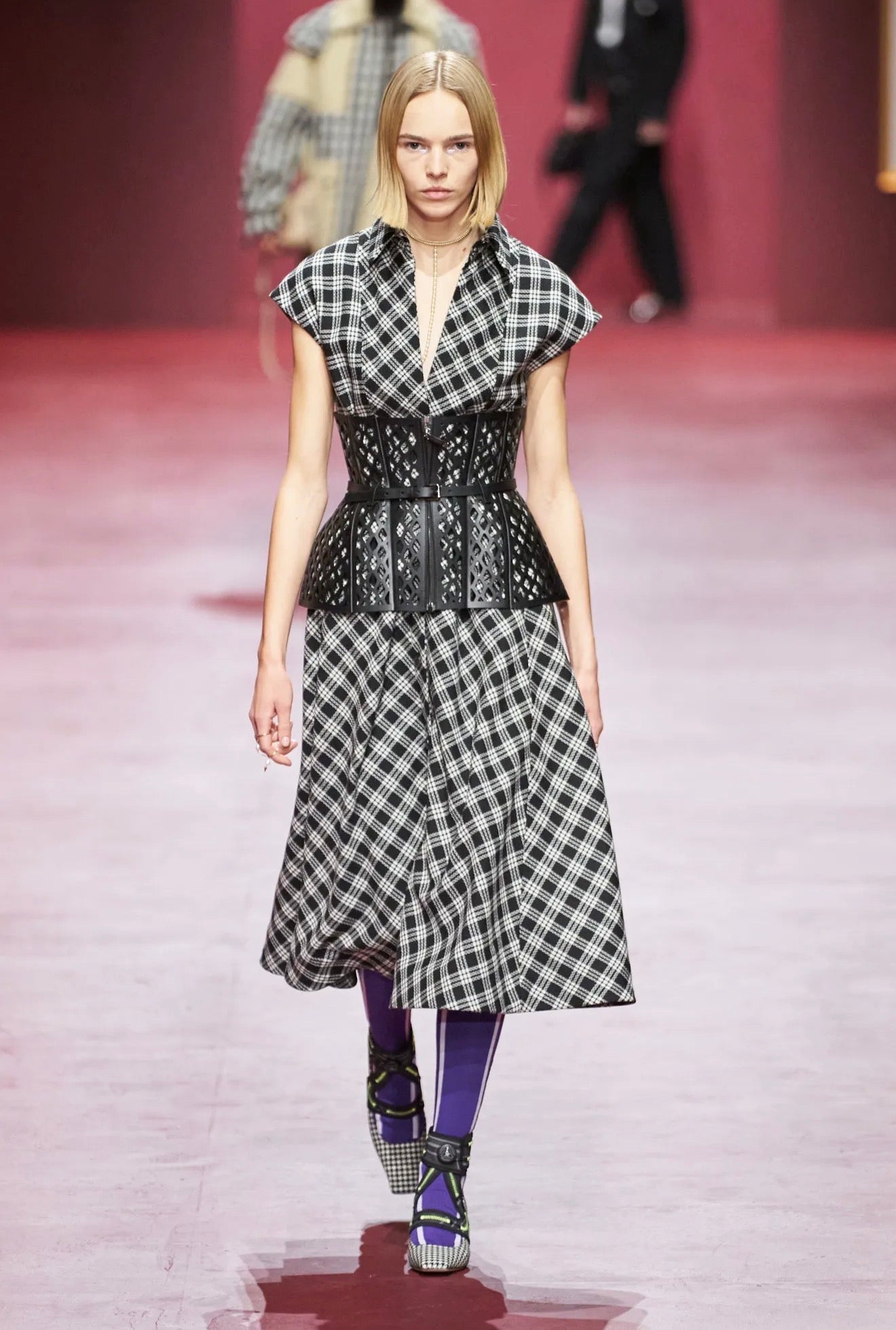 Christian Dior Maria Grazia Chiuri Fall 2022 Look 39 long plaid skirt