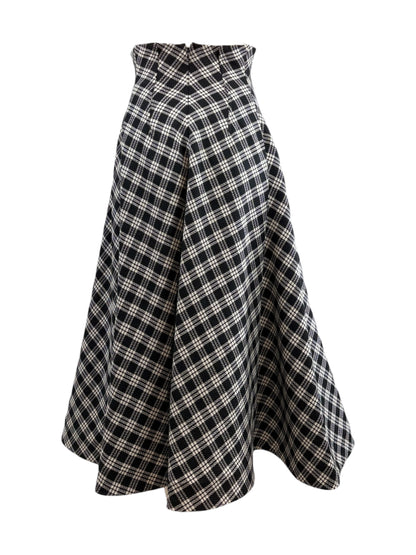 Christian Dior Maria Grazia Chiuri Fall 2022 Look 39 long plaid skirt