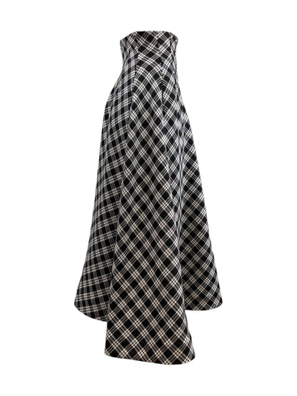 Christian Dior Maria Grazia Chiuri Fall 2022 Look 39 long plaid skirt