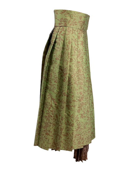 Christian Dior Maria Grazia Chiuri Fall 2022 Look 67 floral printed pleated skirt