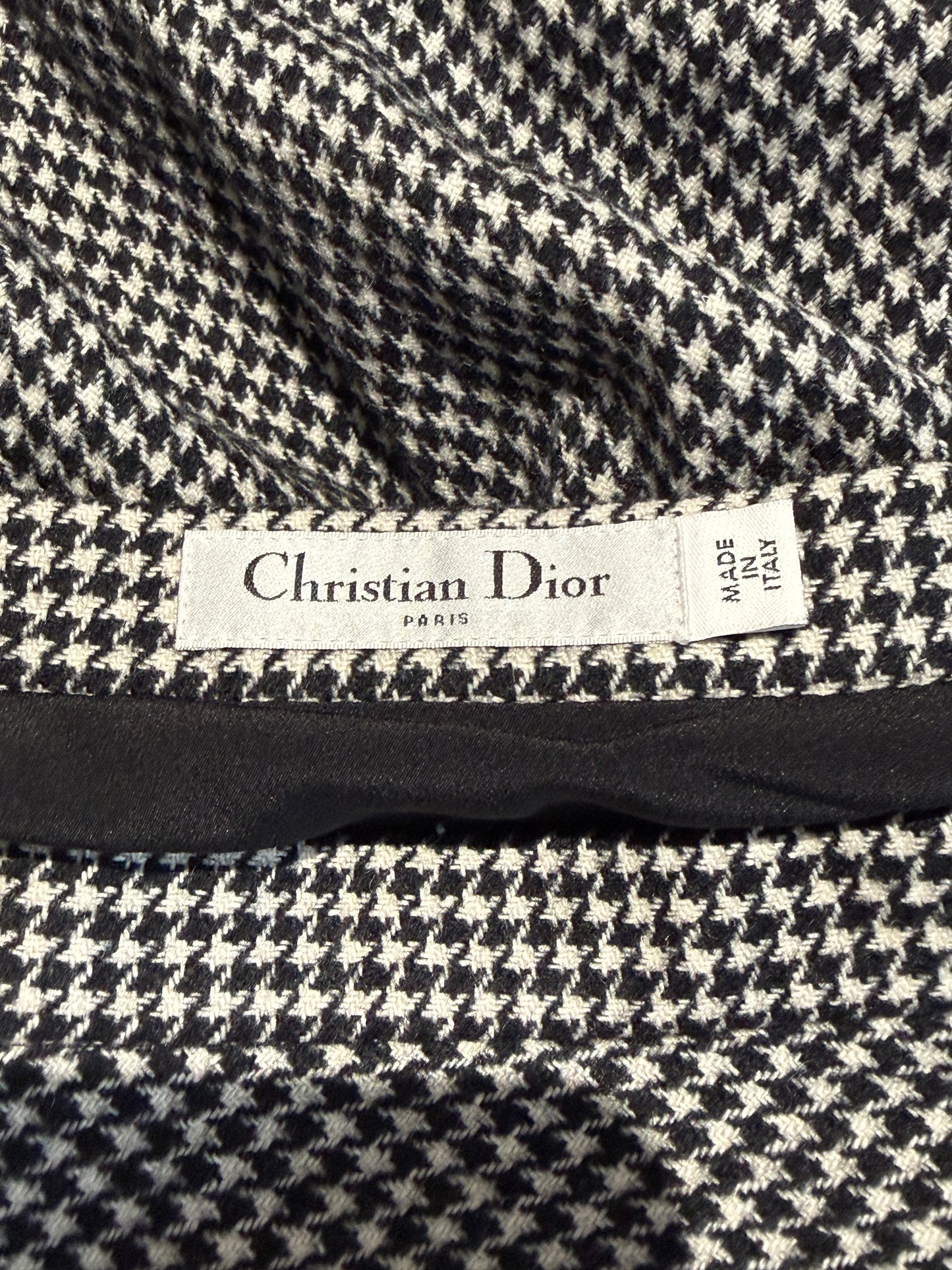 Christian Dior Maria Grazia Chiuri Prefall 2017 houndstooth skirt