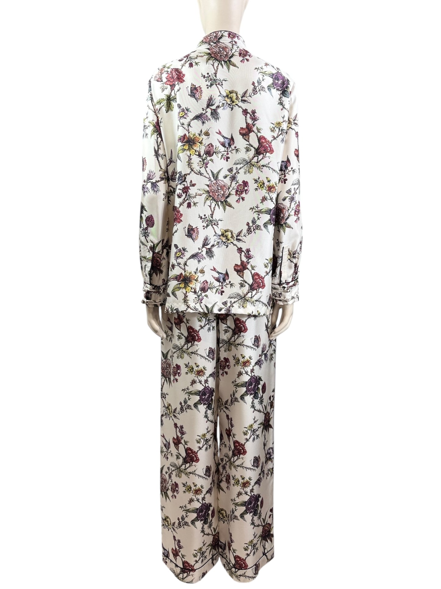 Christian Dior Maria Grazia Chiuri Prefall 2023 Cheongsam silk pyjama