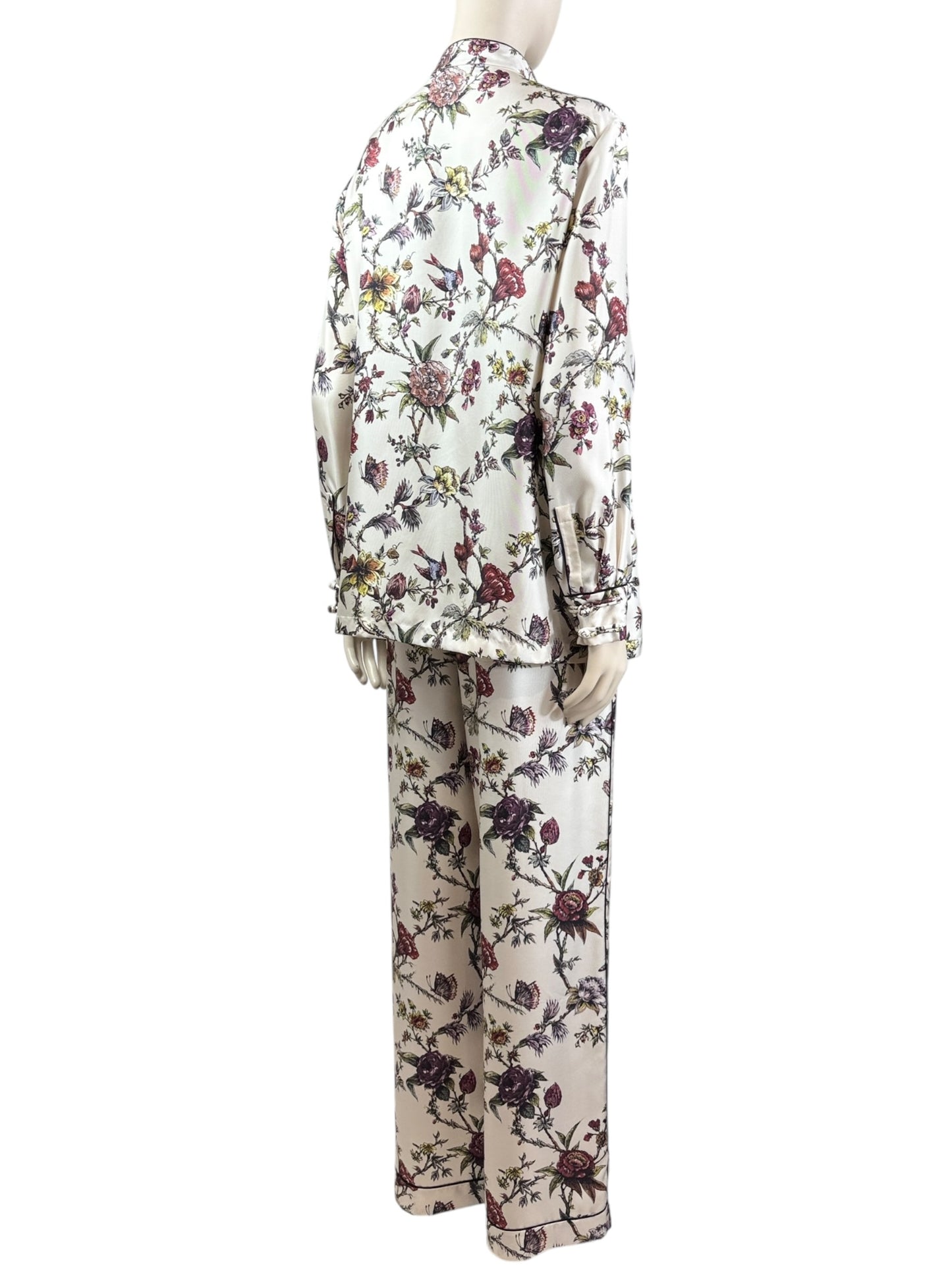 Christian Dior Maria Grazia Chiuri Prefall 2023 Cheongsam silk pyjama