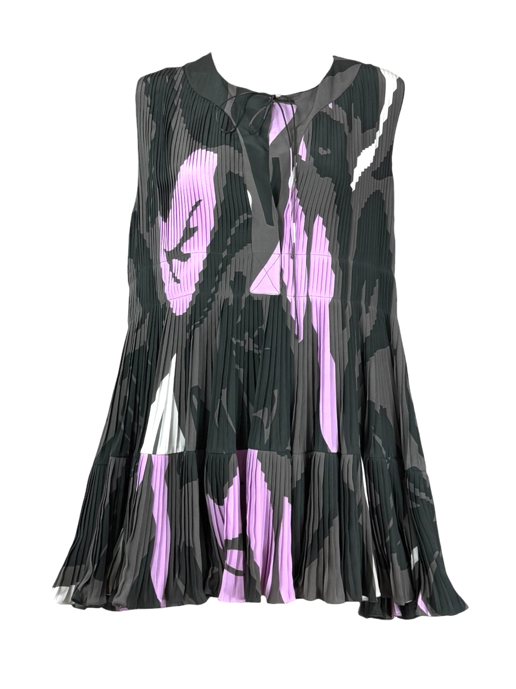 Christian Dior  Raf Simons - Resort 2016  - Look 18 - Sleeveless tunic in partially pleated printed silk