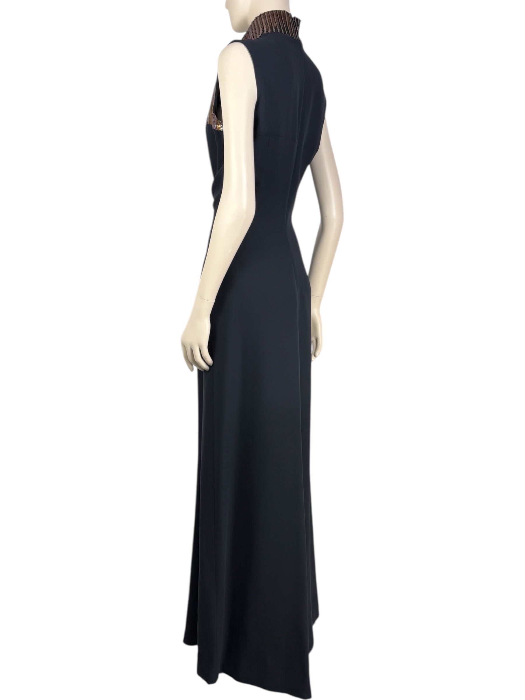 Christian Dior  Raf Simons Autumn/Winter 2015-2016 Collection - Long navy silk and wool dress, sequined collar with cable pattern 3