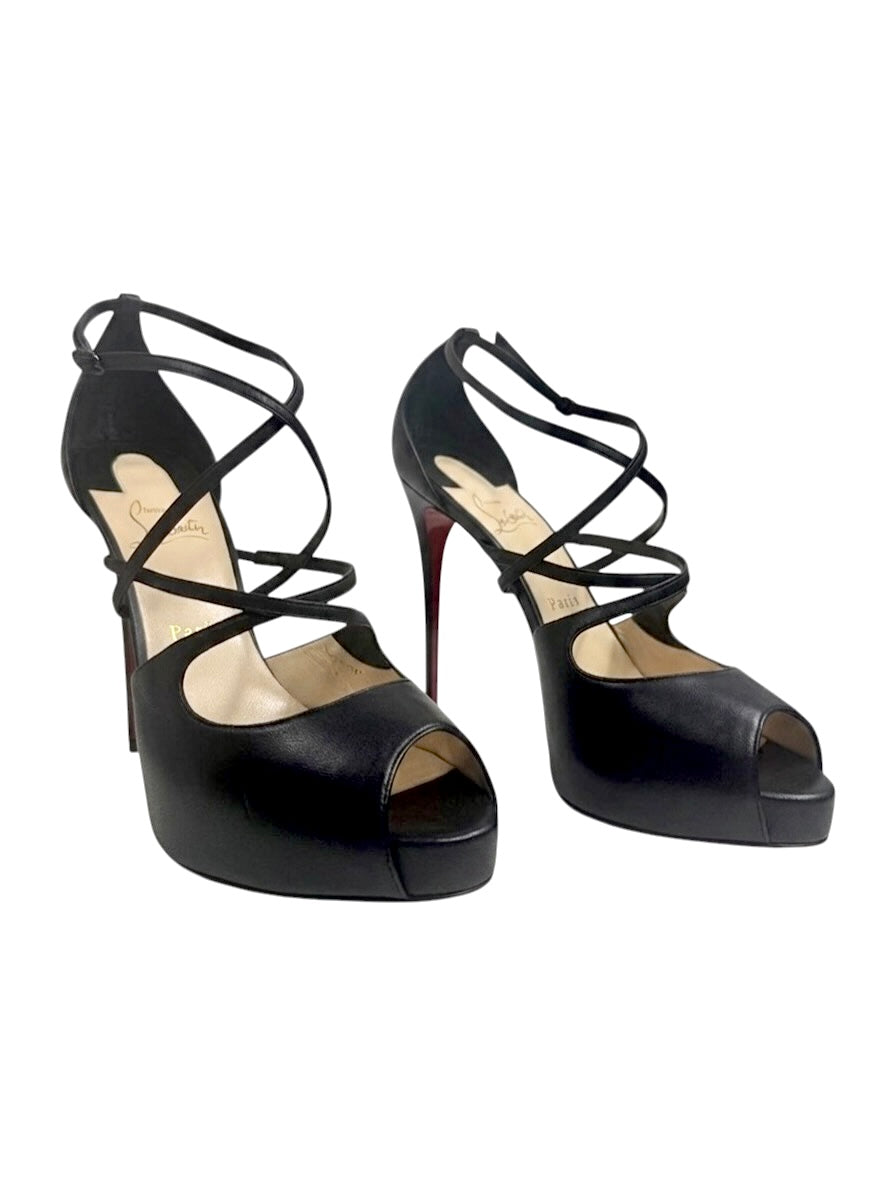 Christian Louboutin black lambskin holly pumps