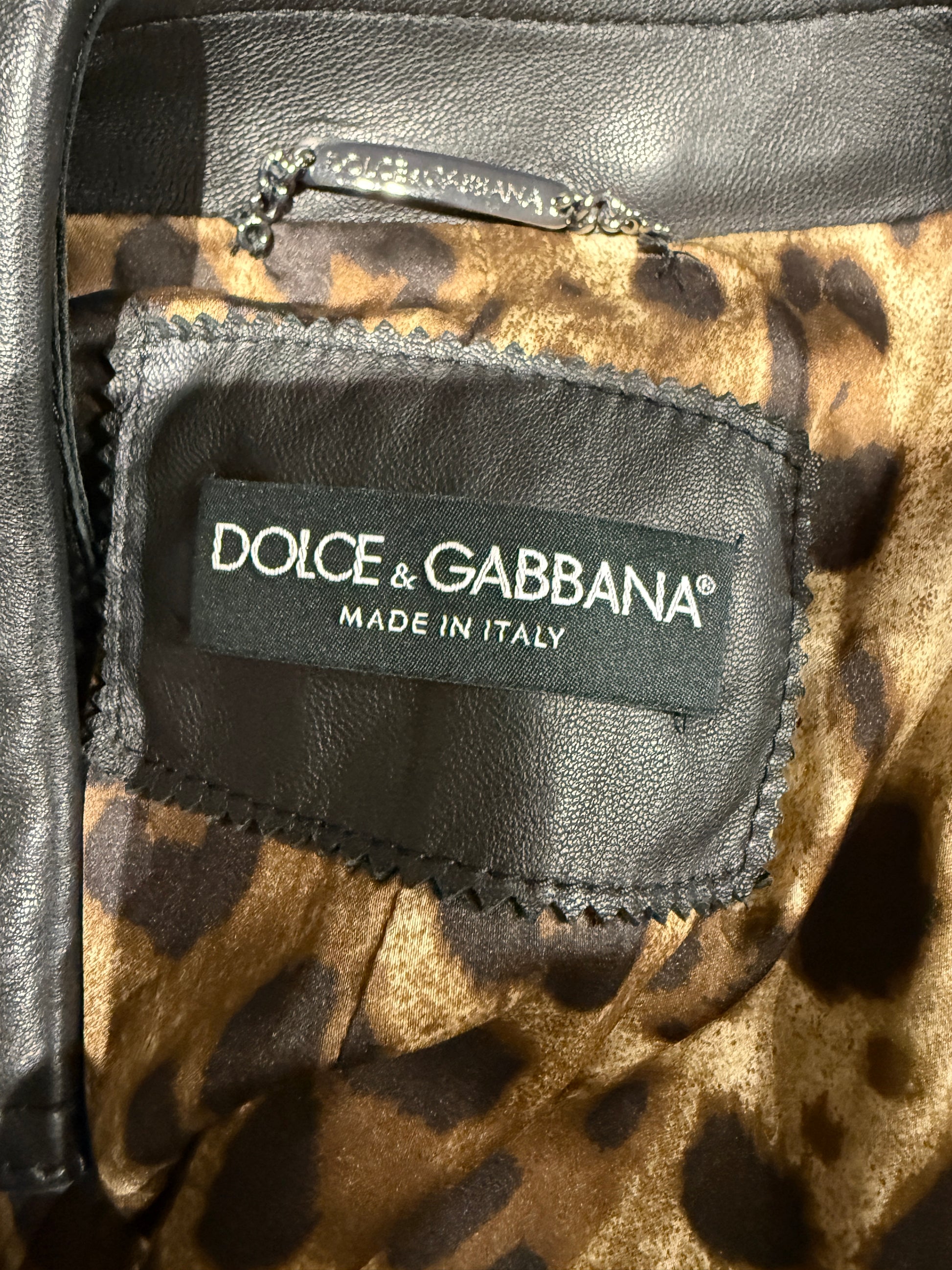 Dolce & Gabbana - Short black lambskin leather jacket