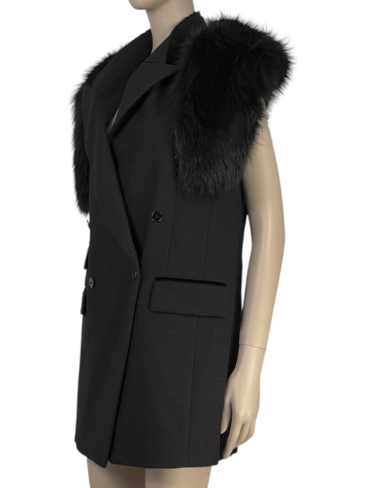 Dolce & Gabbana - Sleeveless jacket in black wool, detachable collar in glossy fox fur, vest-style back in shaped crepe 2