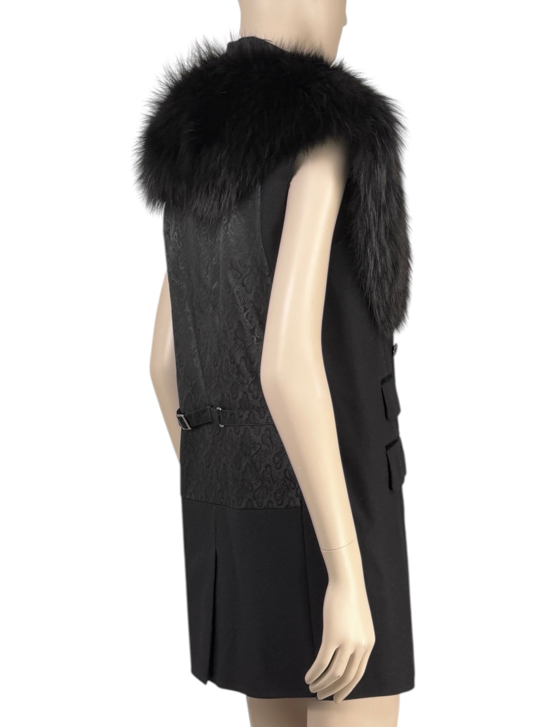 Dolce & Gabbana - Sleeveless jacket in black wool, detachable collar in glossy fox fur, vest-style back in shaped crepe 5